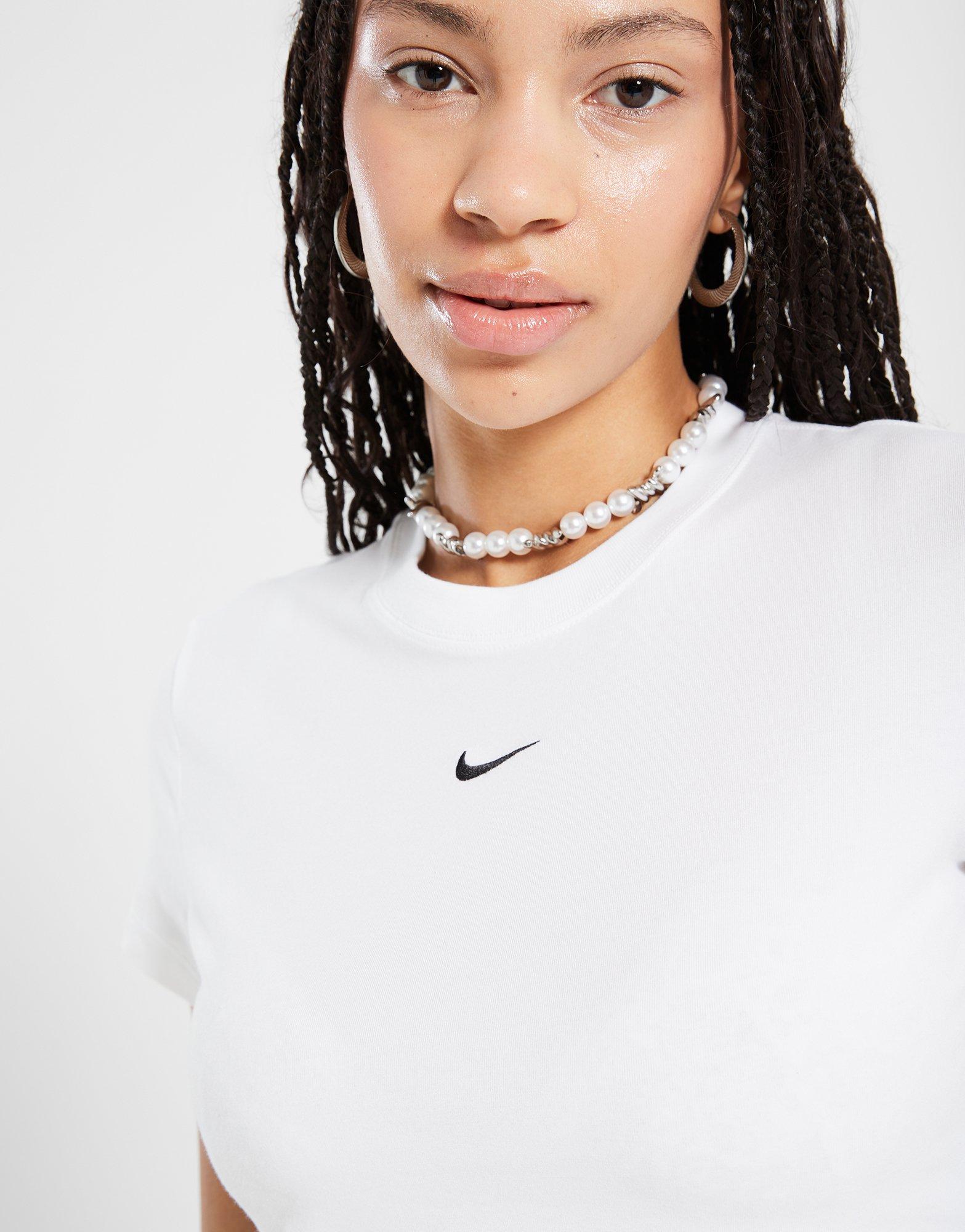 Tricou pentru femei NIKE TRICOU W NSW NK CHLL KNT CRP HF9538-101 Alb