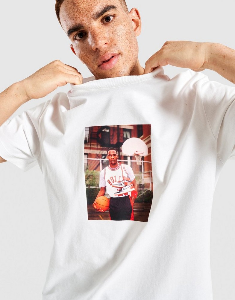 Чоловічі футболки JORDAN ФУТБОЛКА M J БЮСТГАЛЬТЕРND PHOTO SS CREW HJ2354-100 Білий