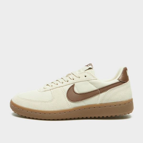 Nowa era sneakersów Nike Field General