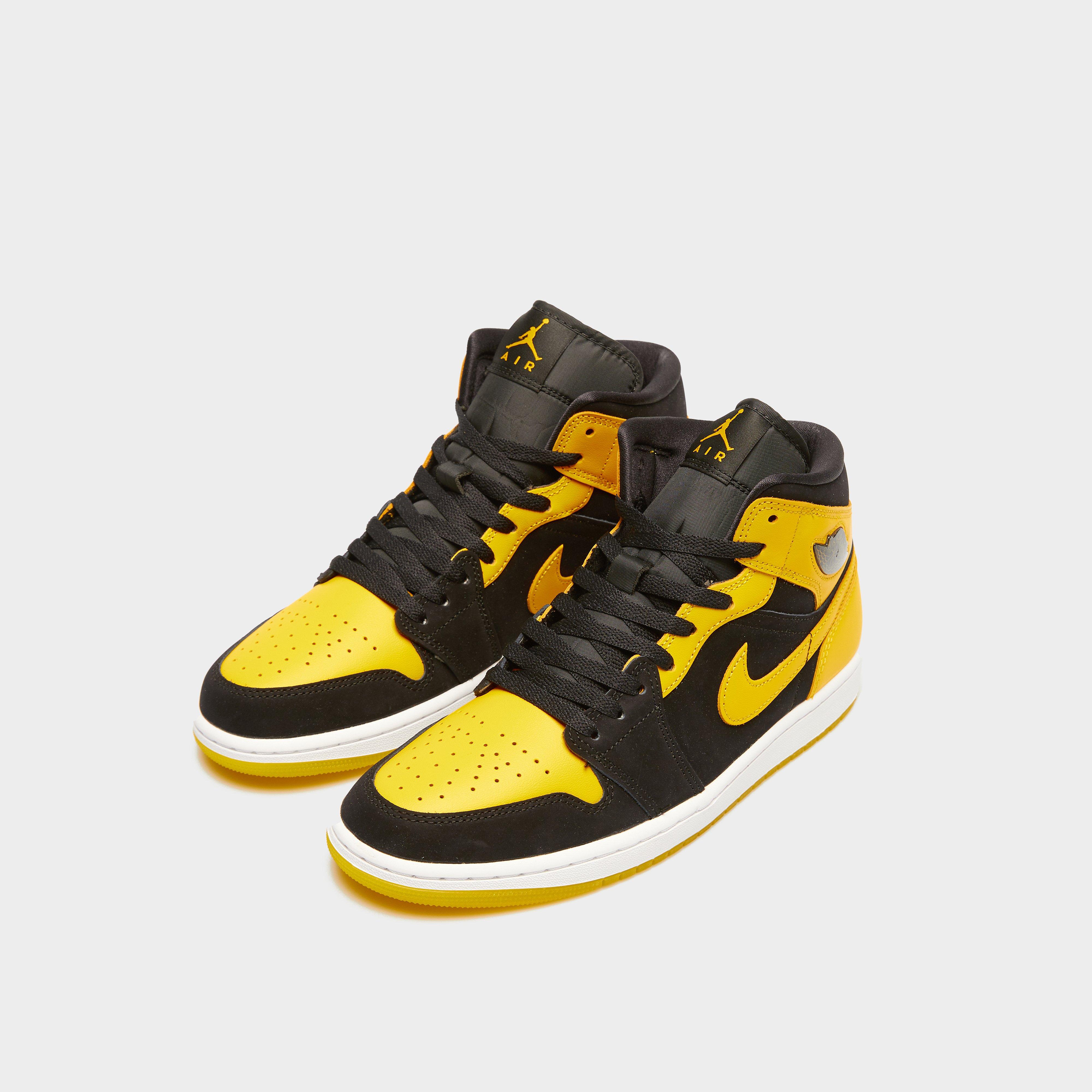 Adidași pentru bărbați AIR JORDAN 1 MID