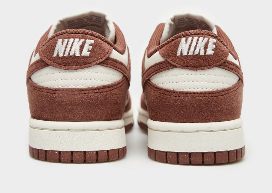 Жіночі кросівки NIKE WMNS DUNK LOW HJ7673-001 Бордовий