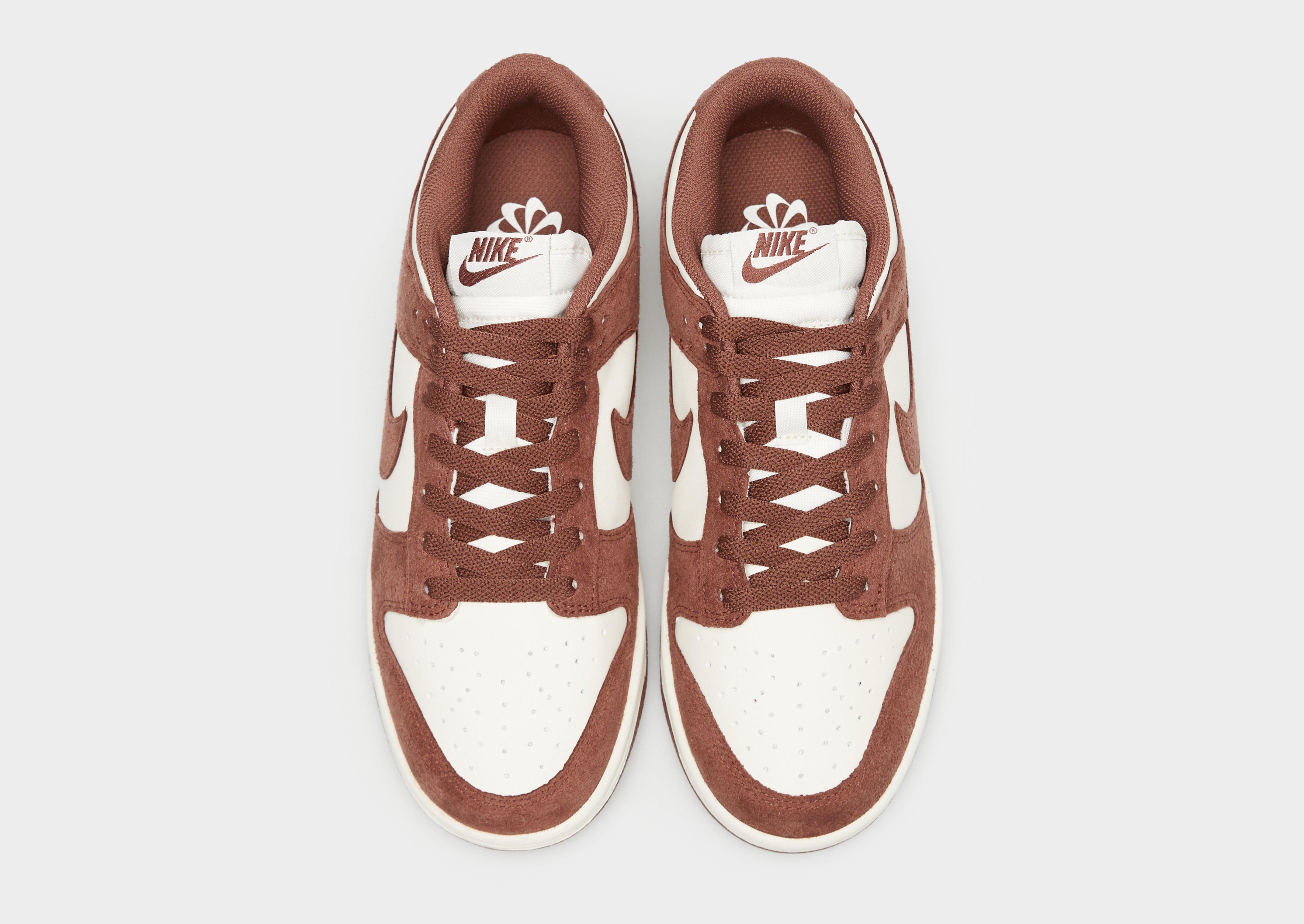 Жіночі кросівки NIKE WMNS DUNK LOW HJ7673-001 Бордовий