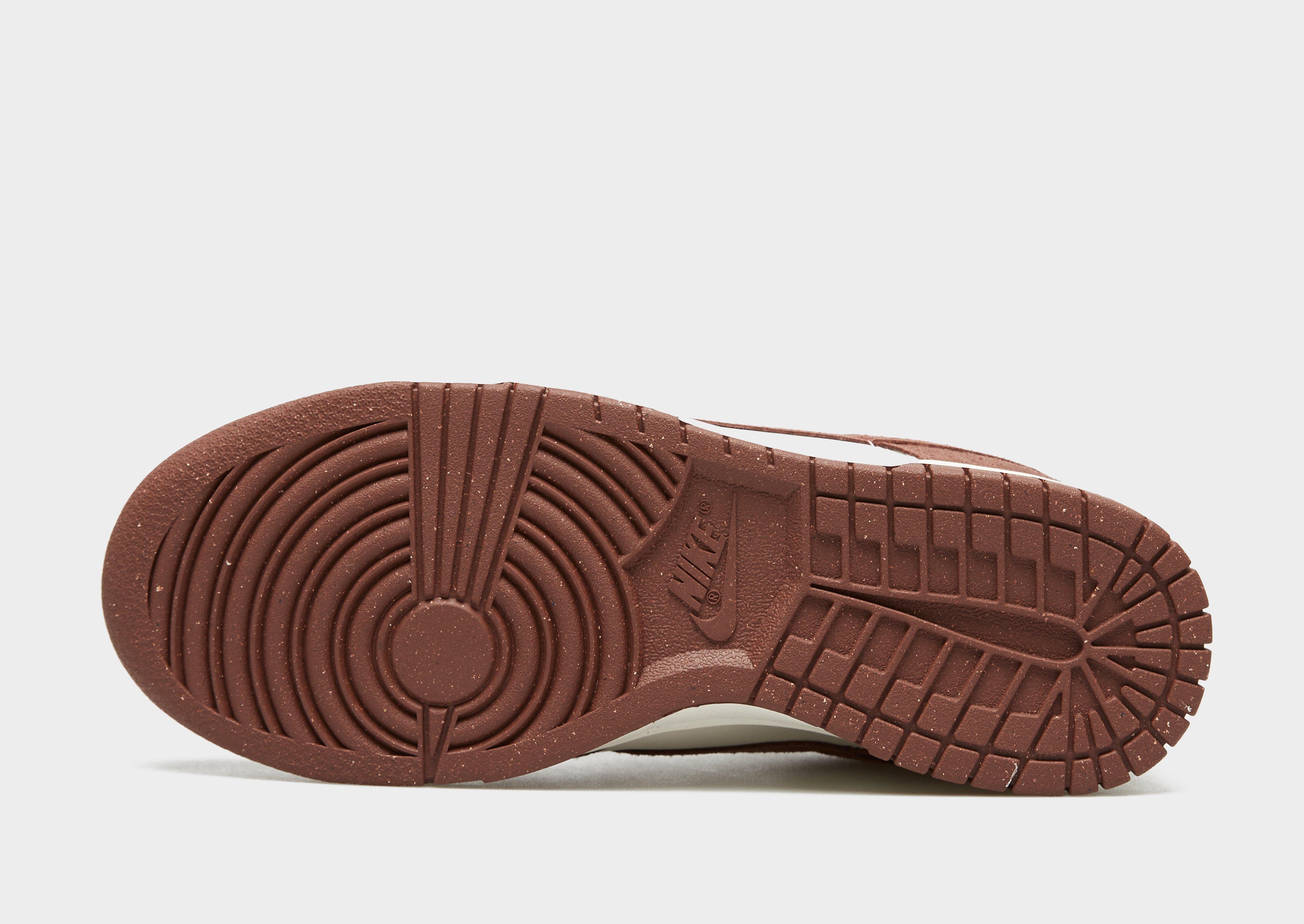 Жіночі кросівки NIKE WMNS DUNK LOW HJ7673-001 Бордовий