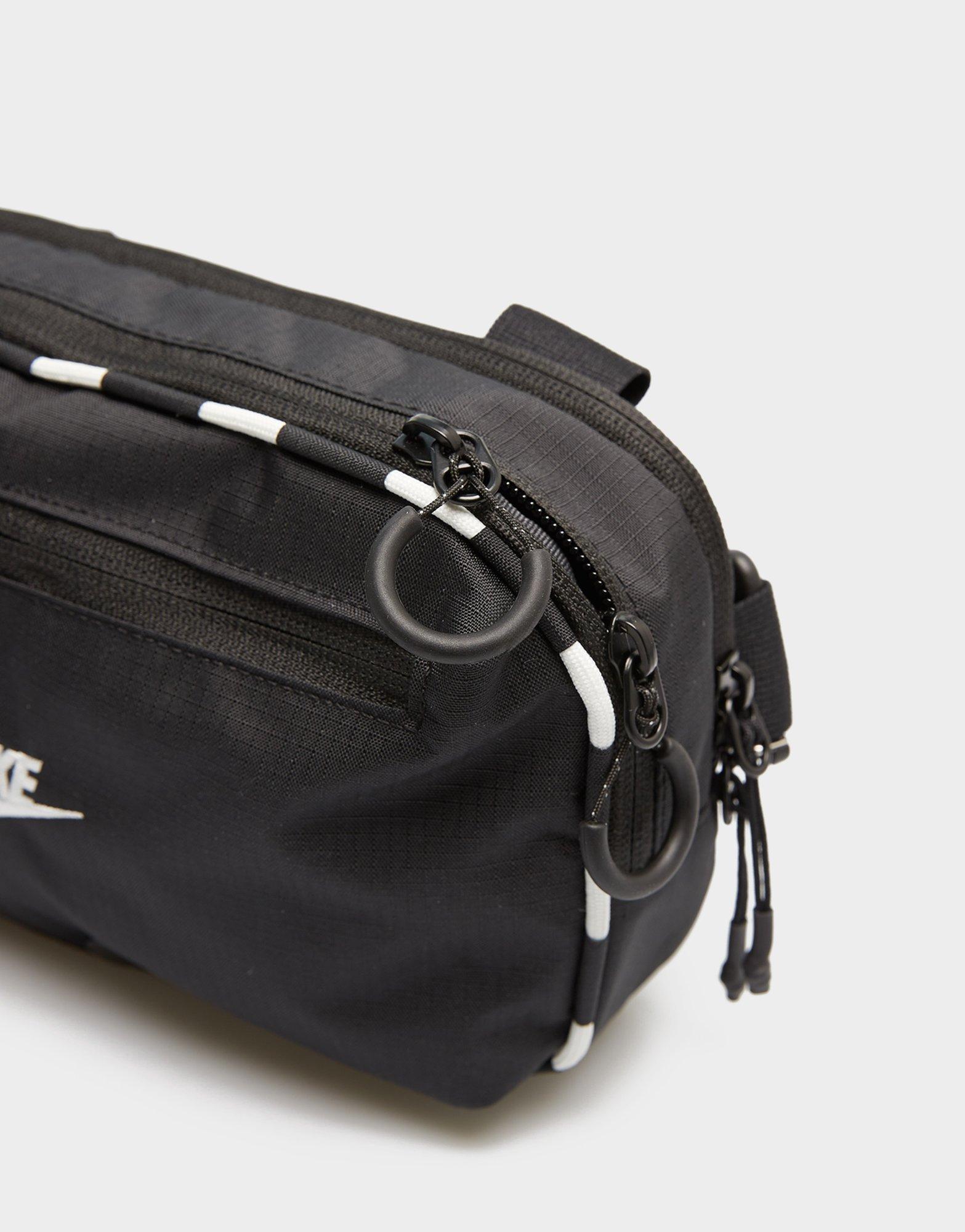 Nike Taška Nike Hayward Patrol Crossbody