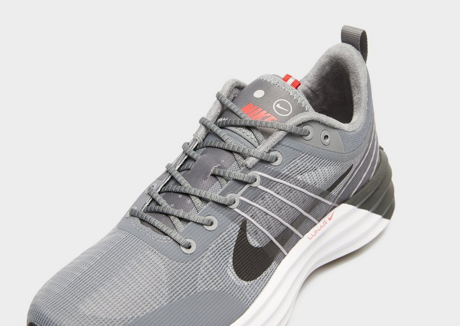 Чоловічі кросівки NIKE LUNAR ROAM EMEA HM0713-002 Сірий