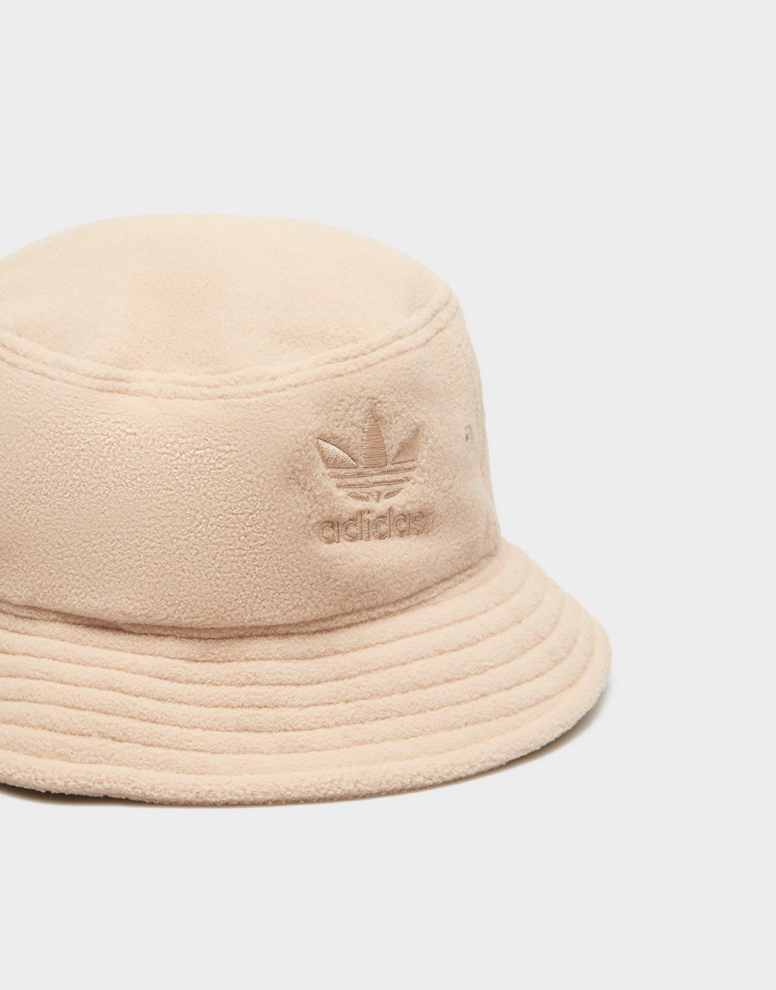 Дамска шапка ADIDAS ИДИОТКА AC BUCKET W HM1686 Бежов