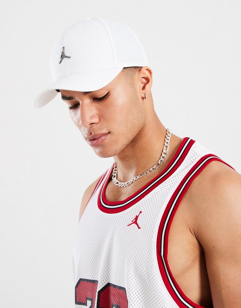 Dámska čiapka NIKE ČIAPKA JORDAN RISE HM5750-100 Biela