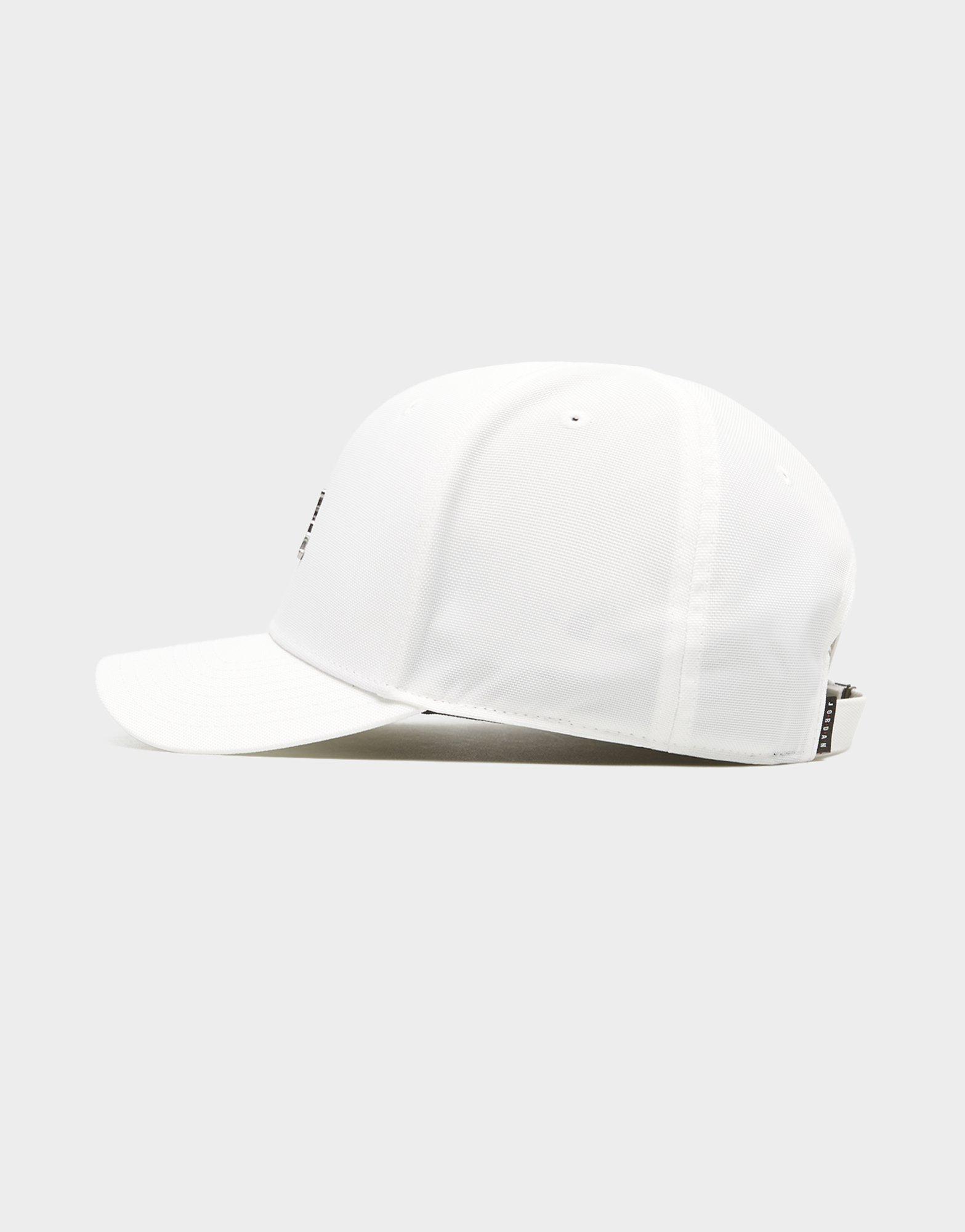 Șapcă pentru femei NIKE CACIULA JORDAN RISE HM5750-100 Alb