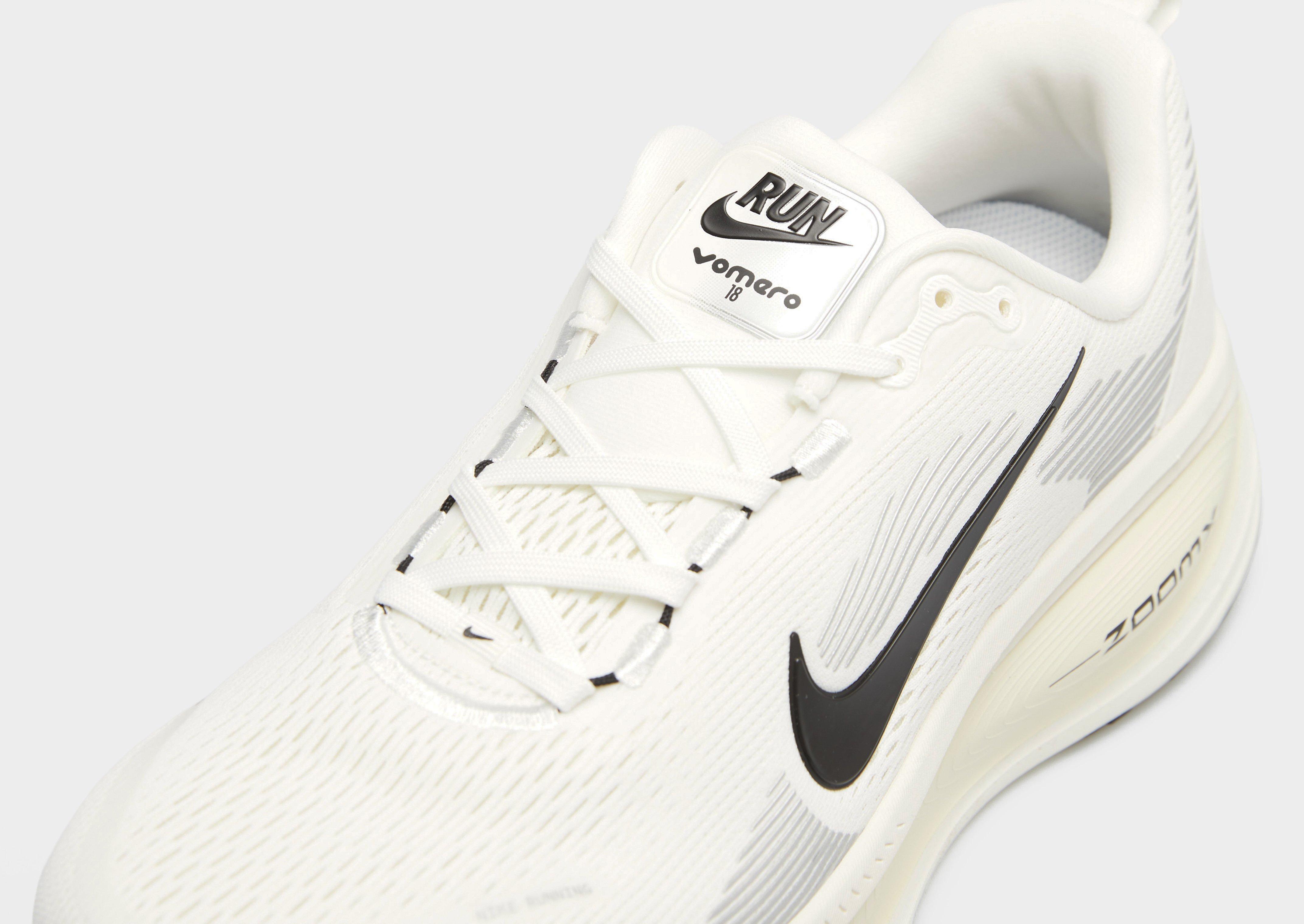 Pánska bežecká obuv NIKE VOMERO 18 HM6803-101 Biela