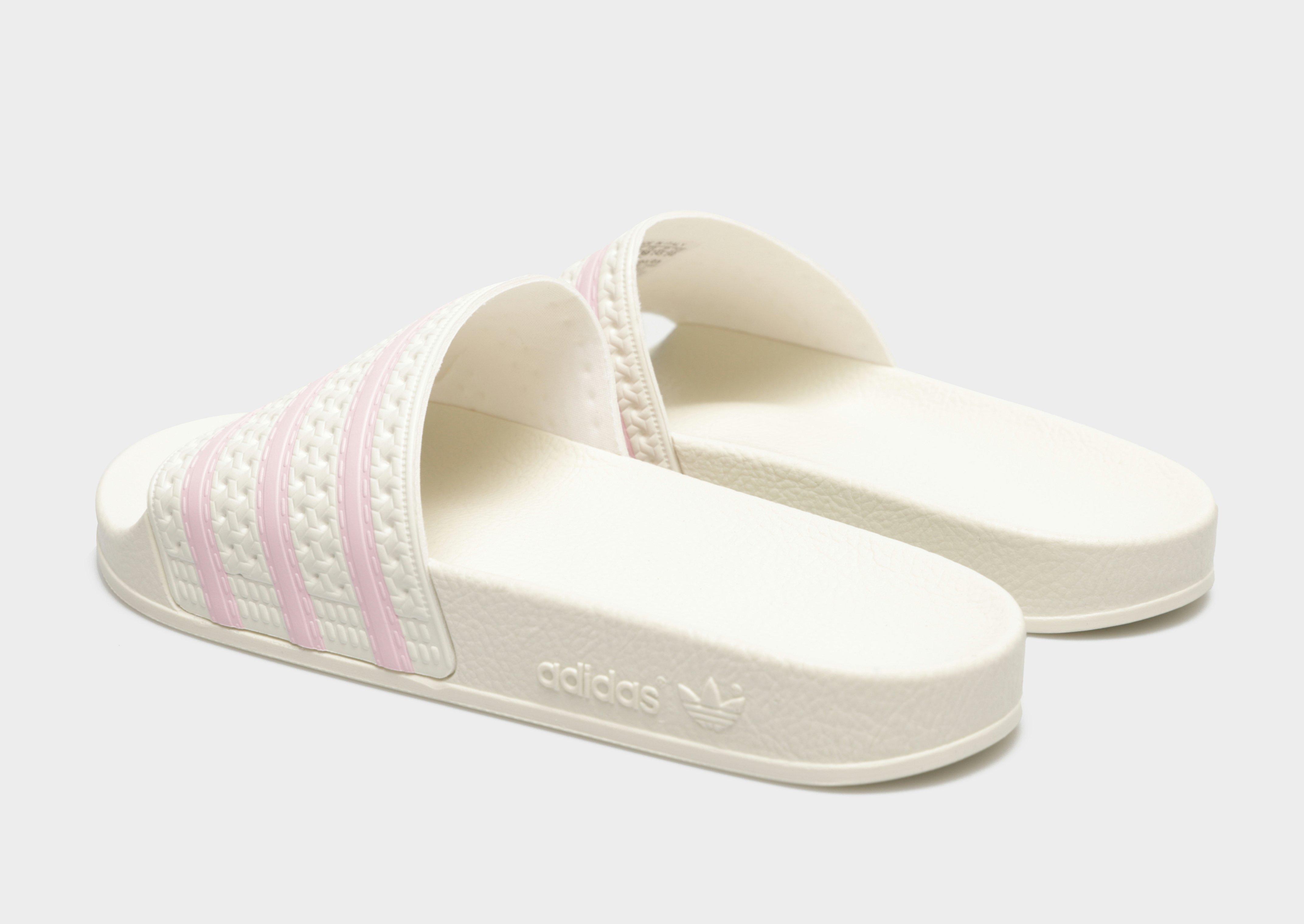 Női papucsok és flip-flopok ADIDAS ADILETTE W HP2805 Bézs