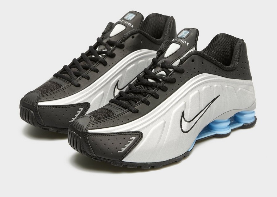 Adidași pentru bărbați NIKE SHOX R4 HQ1988-004 Negru