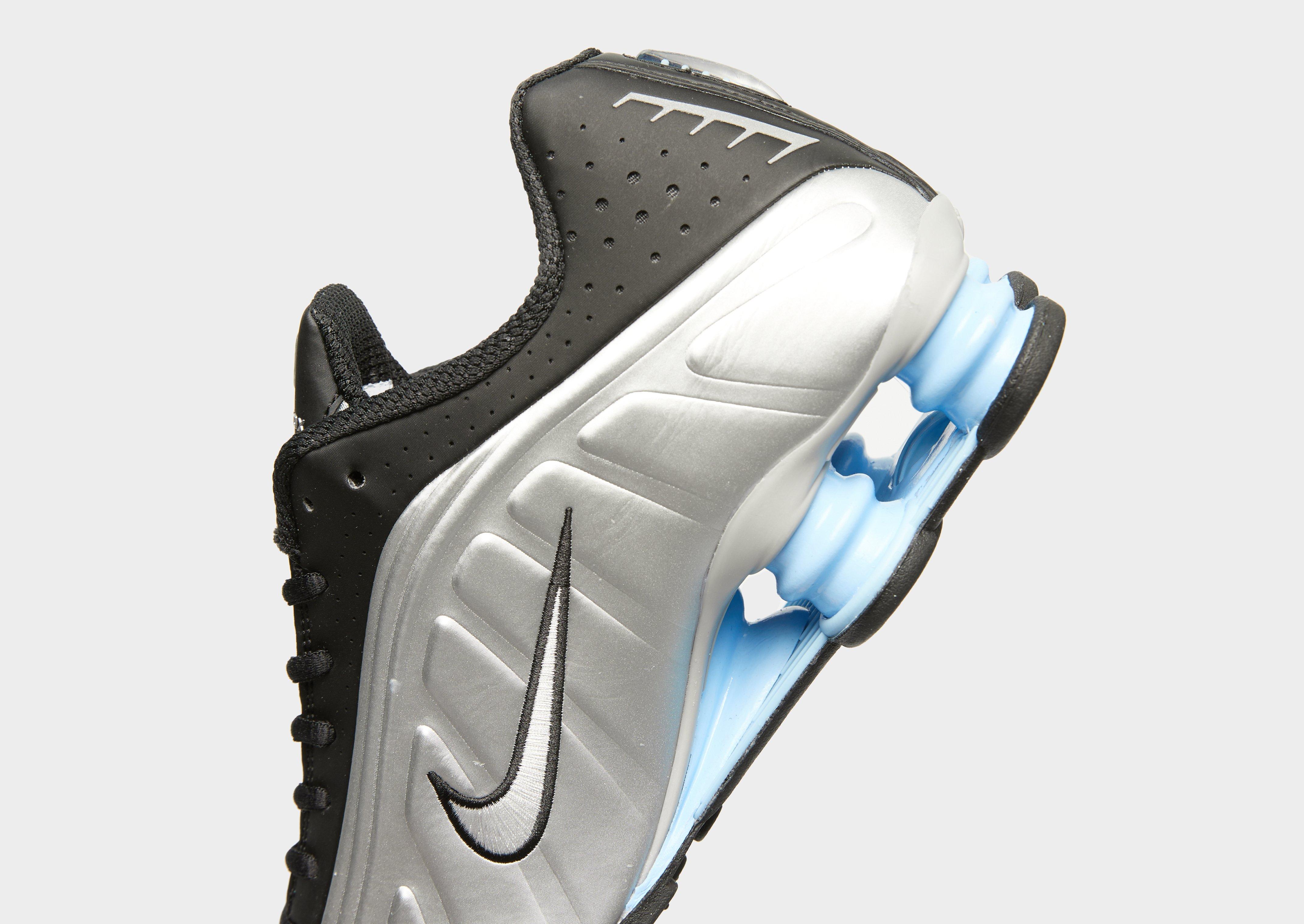 Buty sneakersy męskie NIKE SHOX R4 HQ1988-004 Czarny