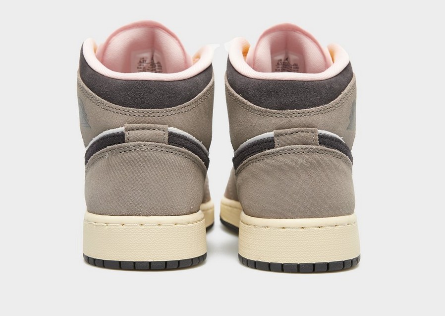 Дитячі кросівки AIR JORDAN 1 MID SE (GS) HQ2014-100 Хакі