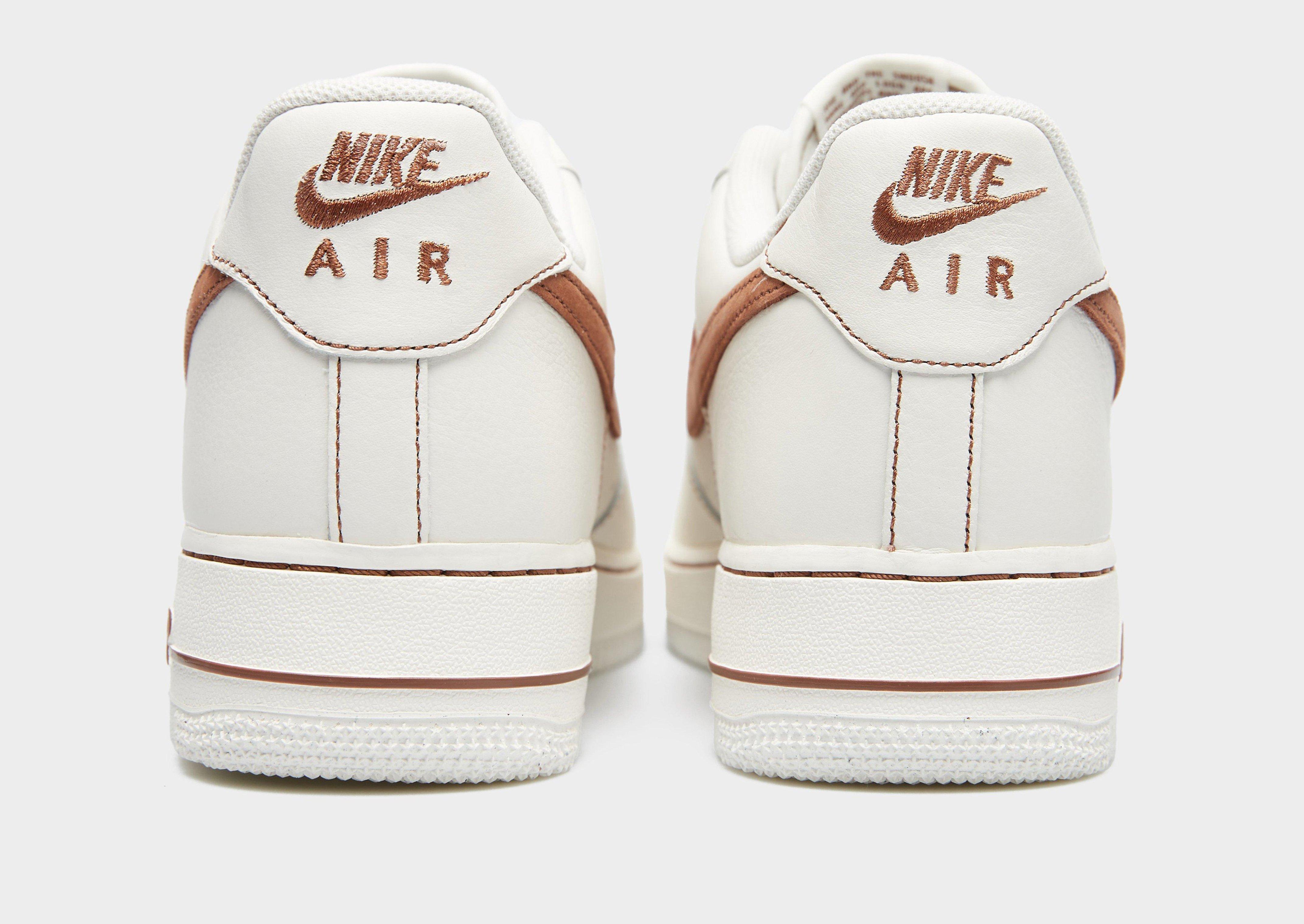 Kedai vyrams NIKE AIR FORCE 1 '07 LV8  HQ2037-101 Rusva