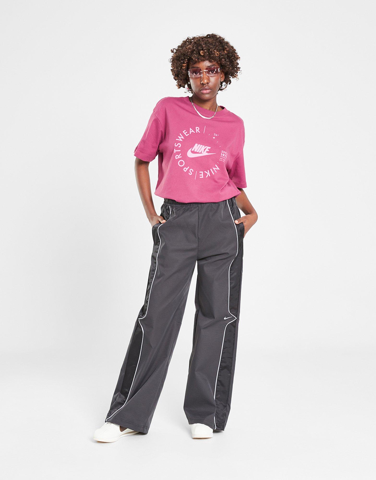 Дамски панталон NIKE ПАНТАЛОНИ W NSW WVN PNT SW HQ3751-010 Черен