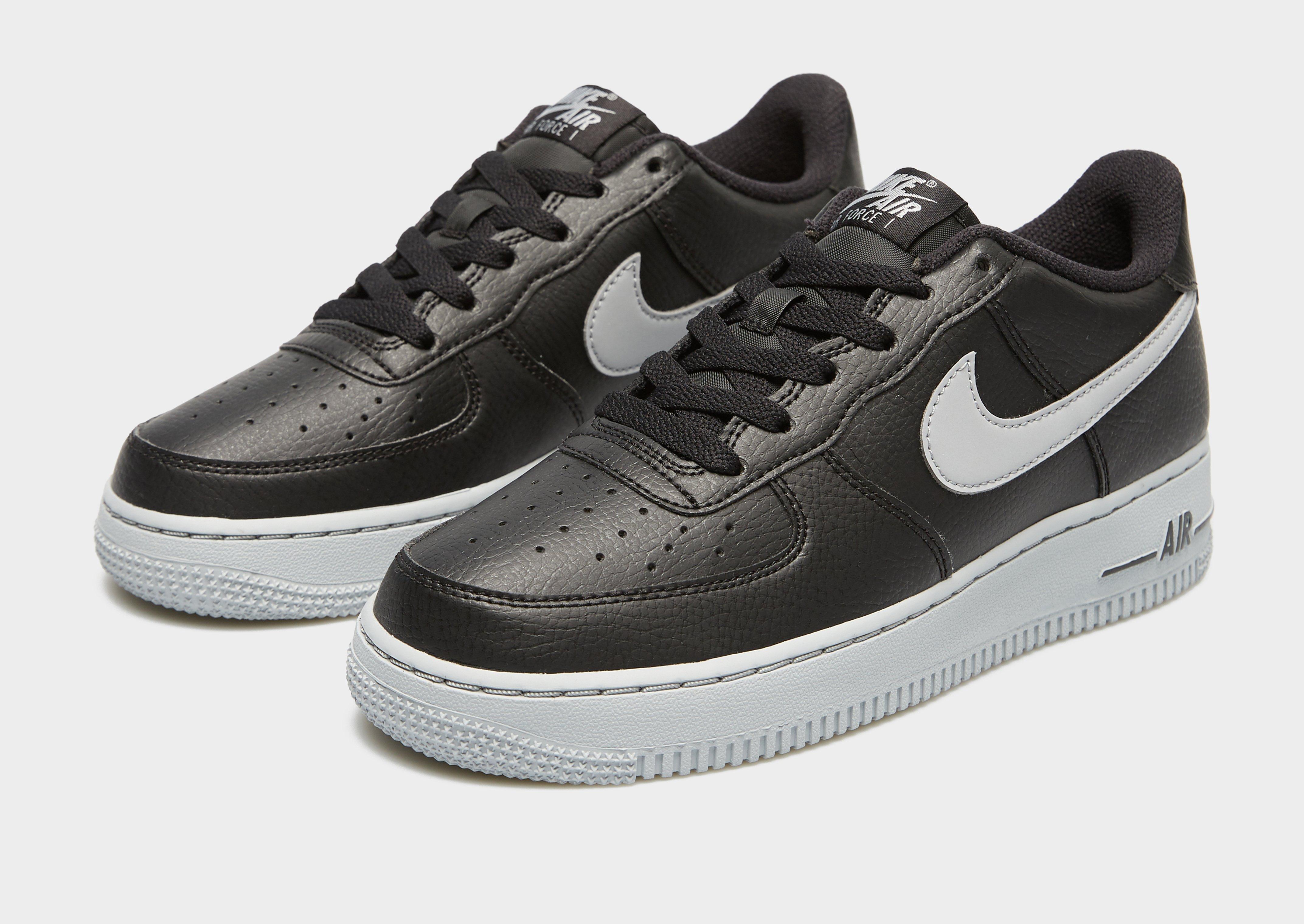 Adidași pentru copii NIKE AIR FORCE 1 GS HQ3807-001 Negru