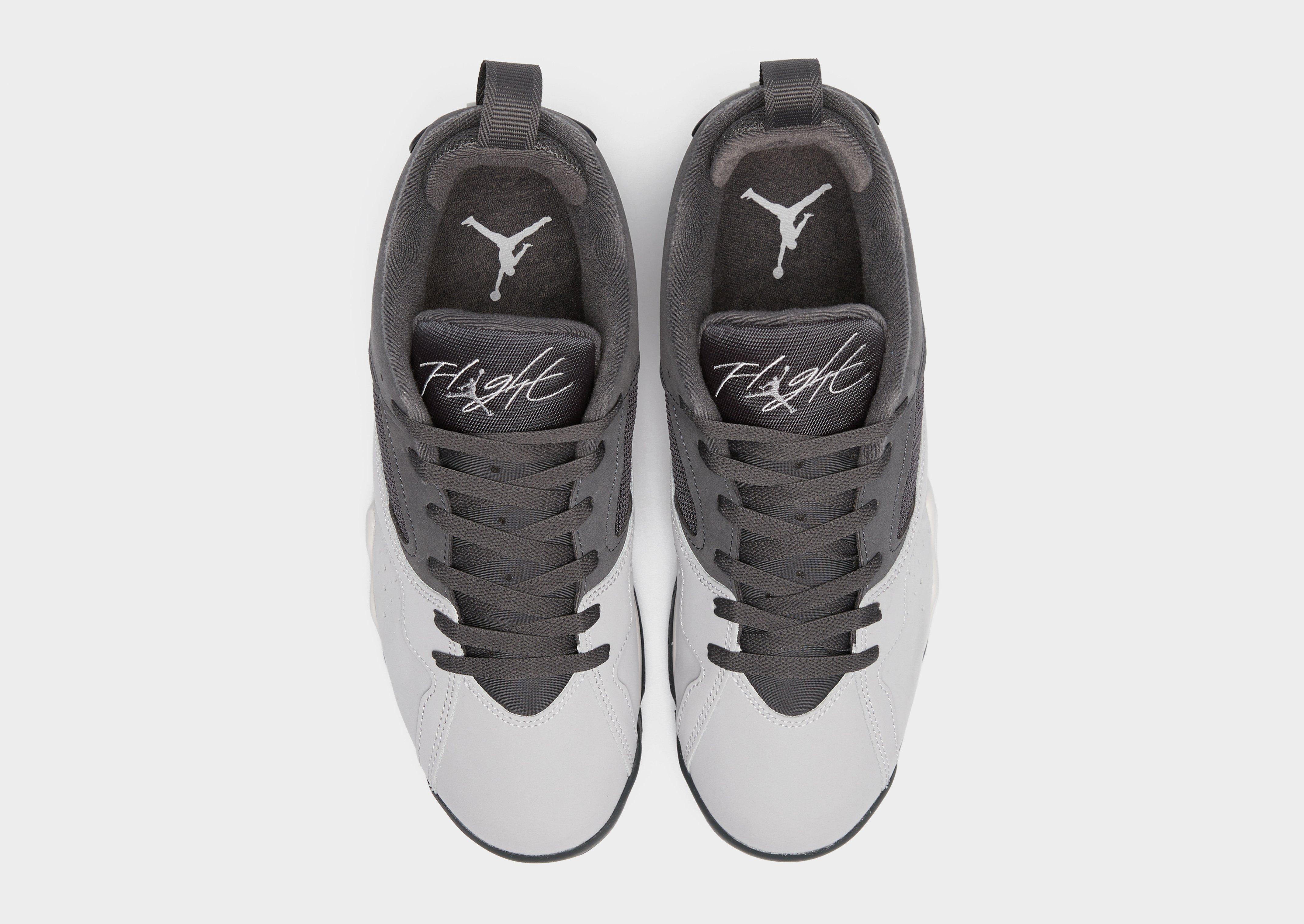 Мъжки маратонки JORDAN MVP 92  HQ3950-001 Сив