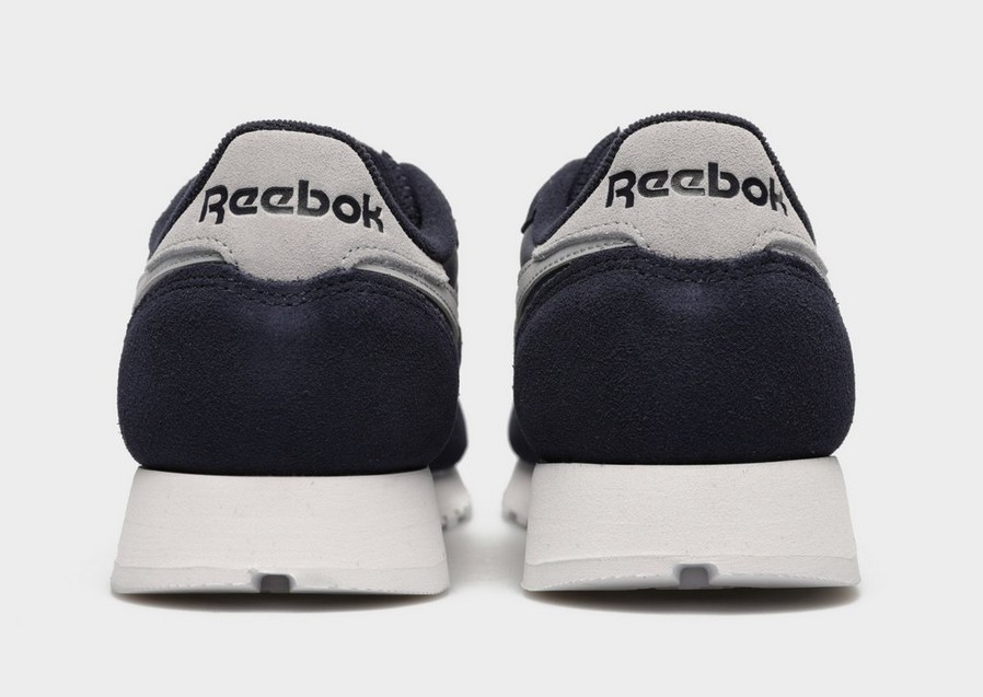 Buty sneakersy męskie REEBOK CLASSIC LEATHER HQ7136 Granatowy