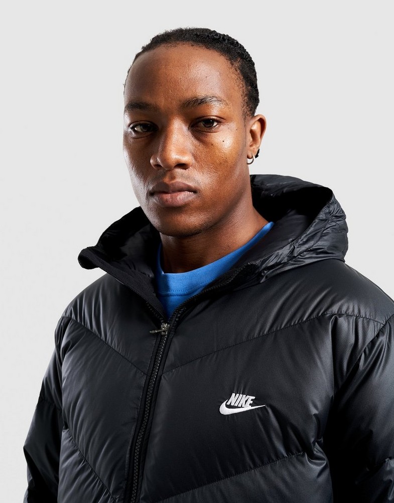 NIKE JACHETĂ M NK WINDRUNNER STMNT DWN JKT Bărbați Negru HQ7790