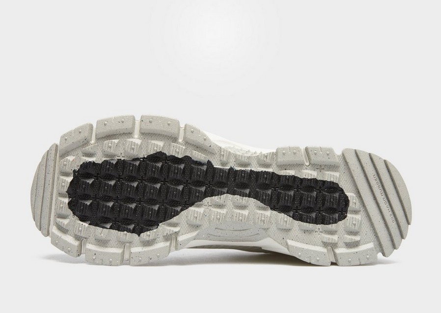 Adidași pentru bărbați NIKE ZOOM VOMERO ROAM SYN HV5951-100 Alb