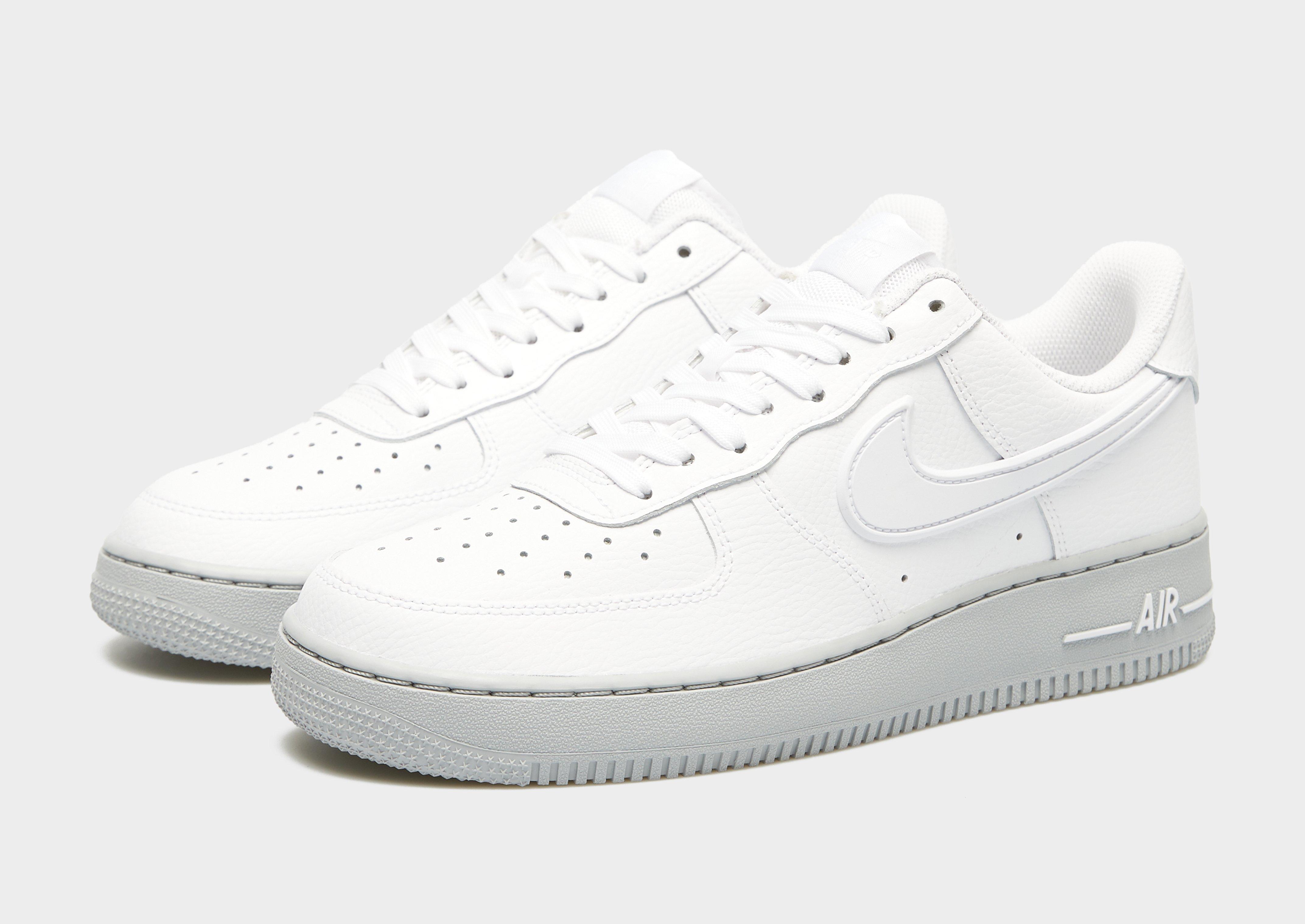 Kedai vyrams NIKE AIR FORCE 1 '07  HV6418-100 Pilka