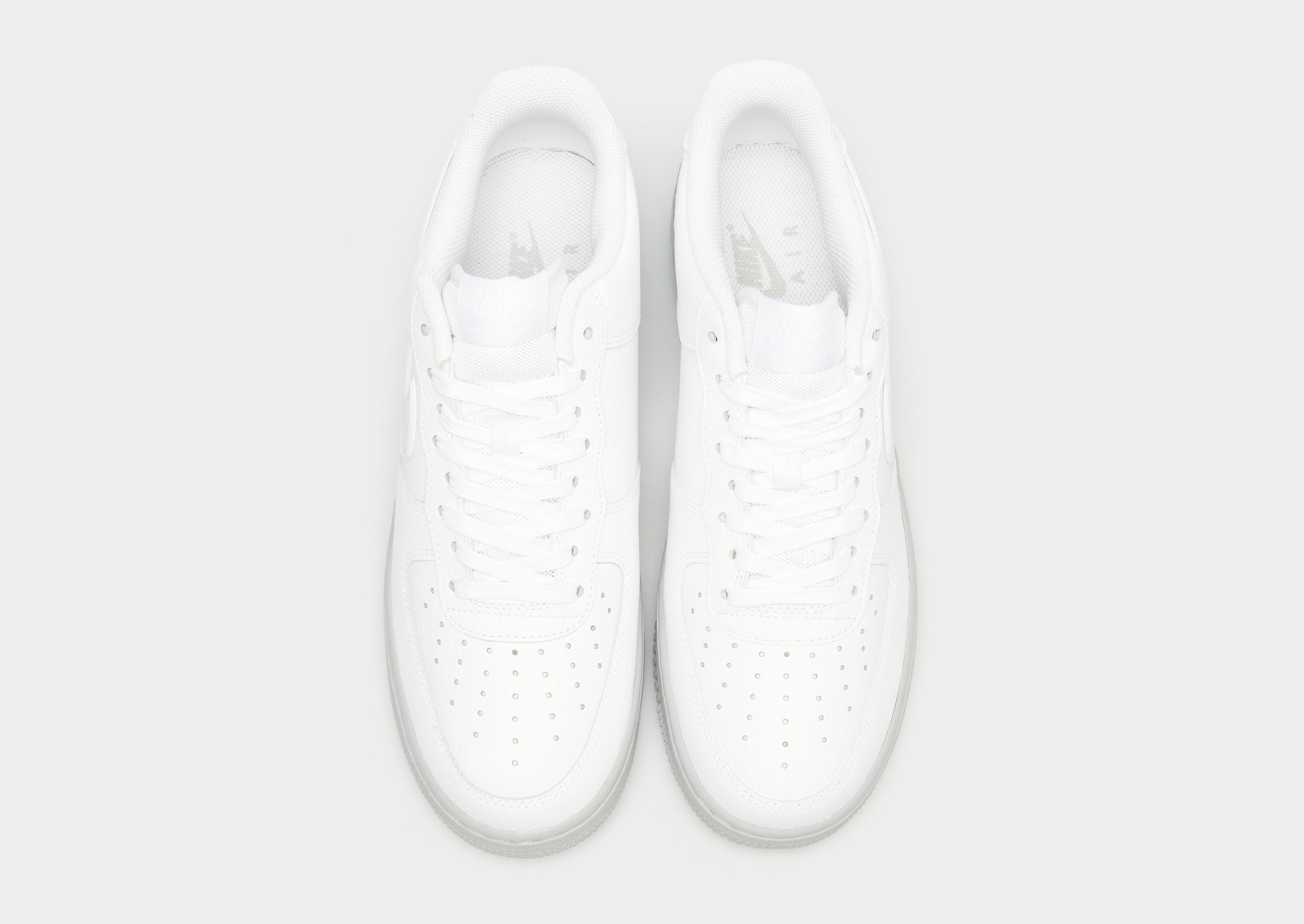 Kedai vyrams NIKE AIR FORCE 1 '07  HV6418-100 Pilka