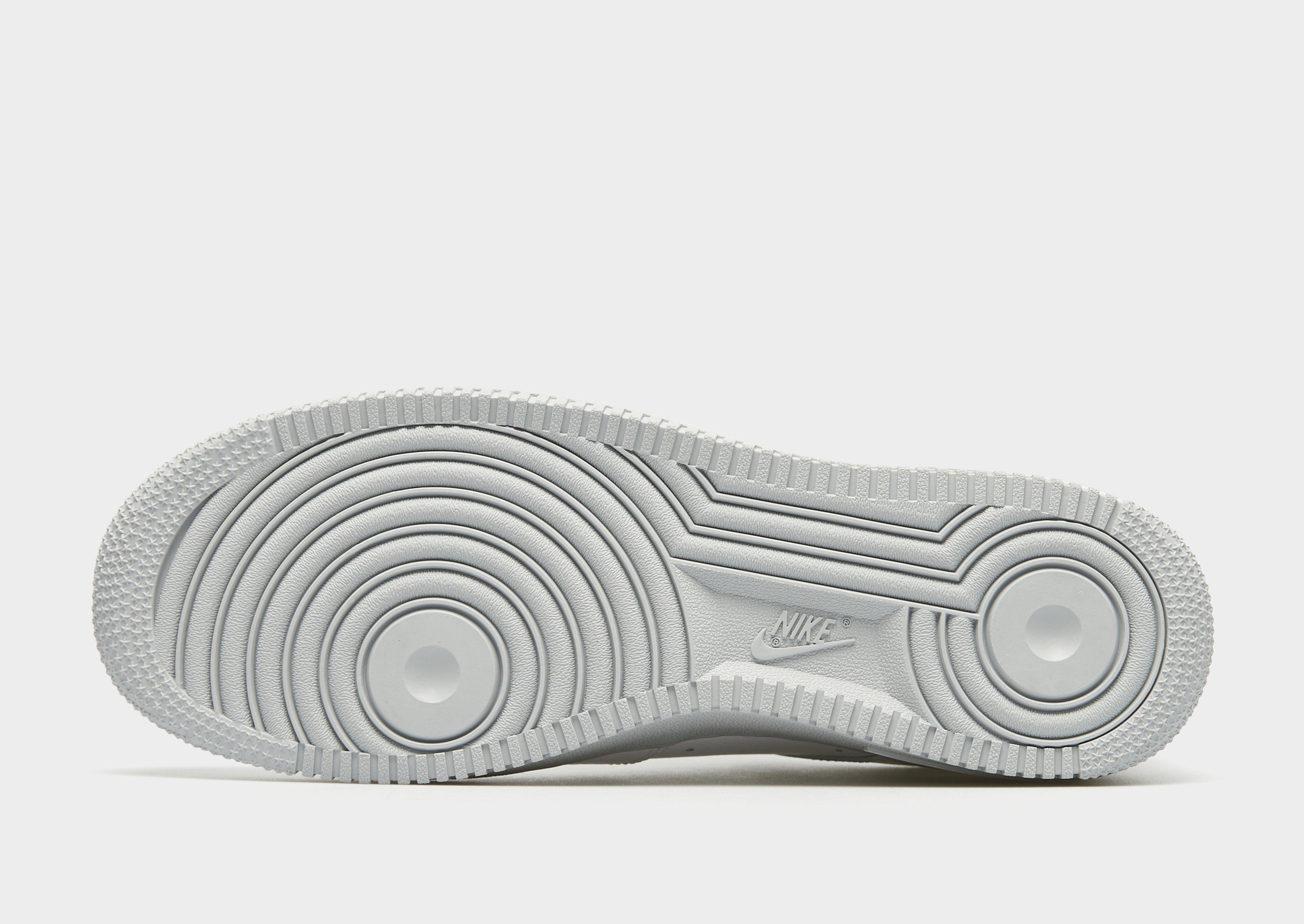 Kedai vyrams NIKE AIR FORCE 1 '07  HV6418-100 Pilka