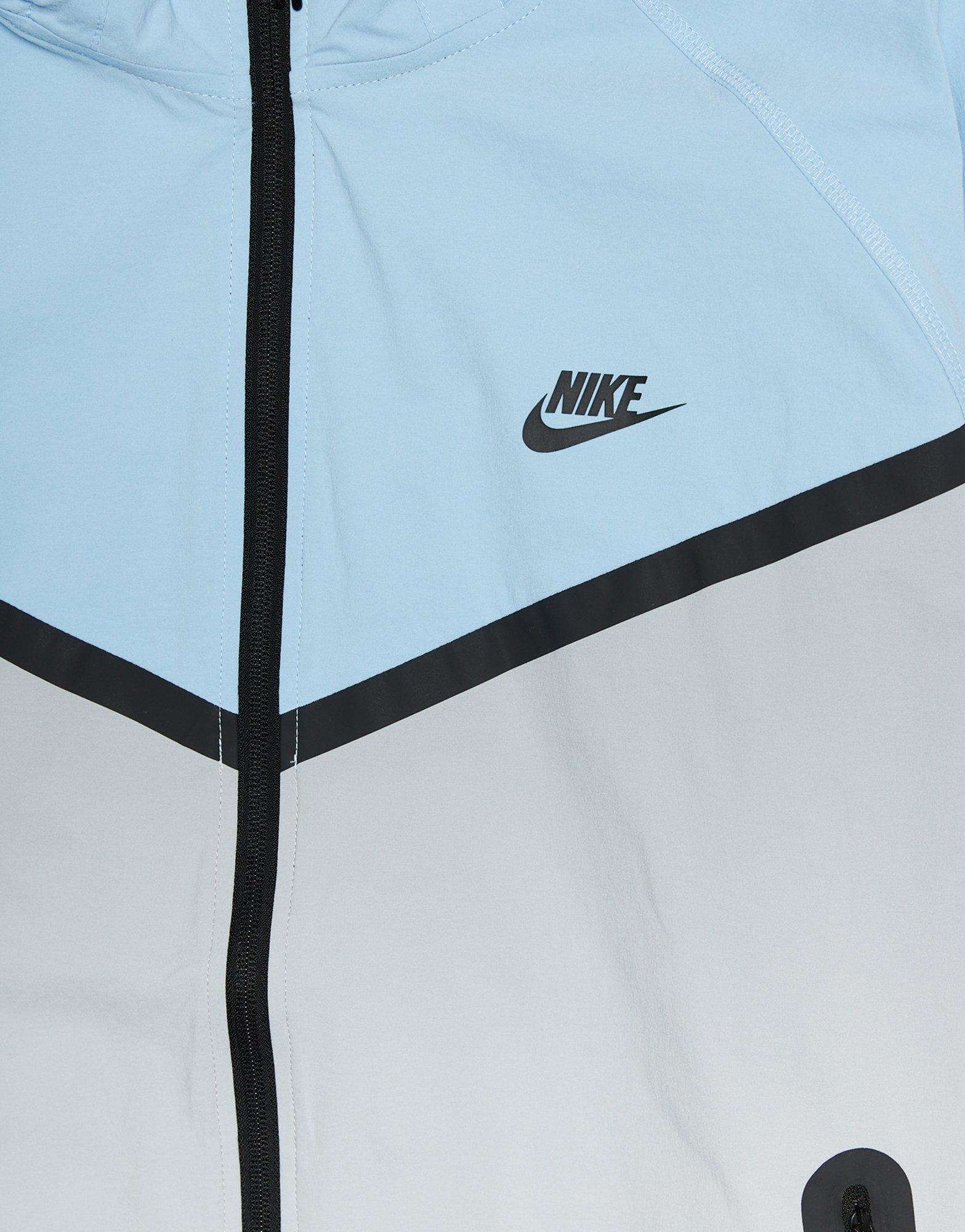 Чоловічі кофти NIKE КОФТА З КАПЮШОНОМ M NK TCH SSNL WVN WR FZ JKT HV6514-012 Блакитний