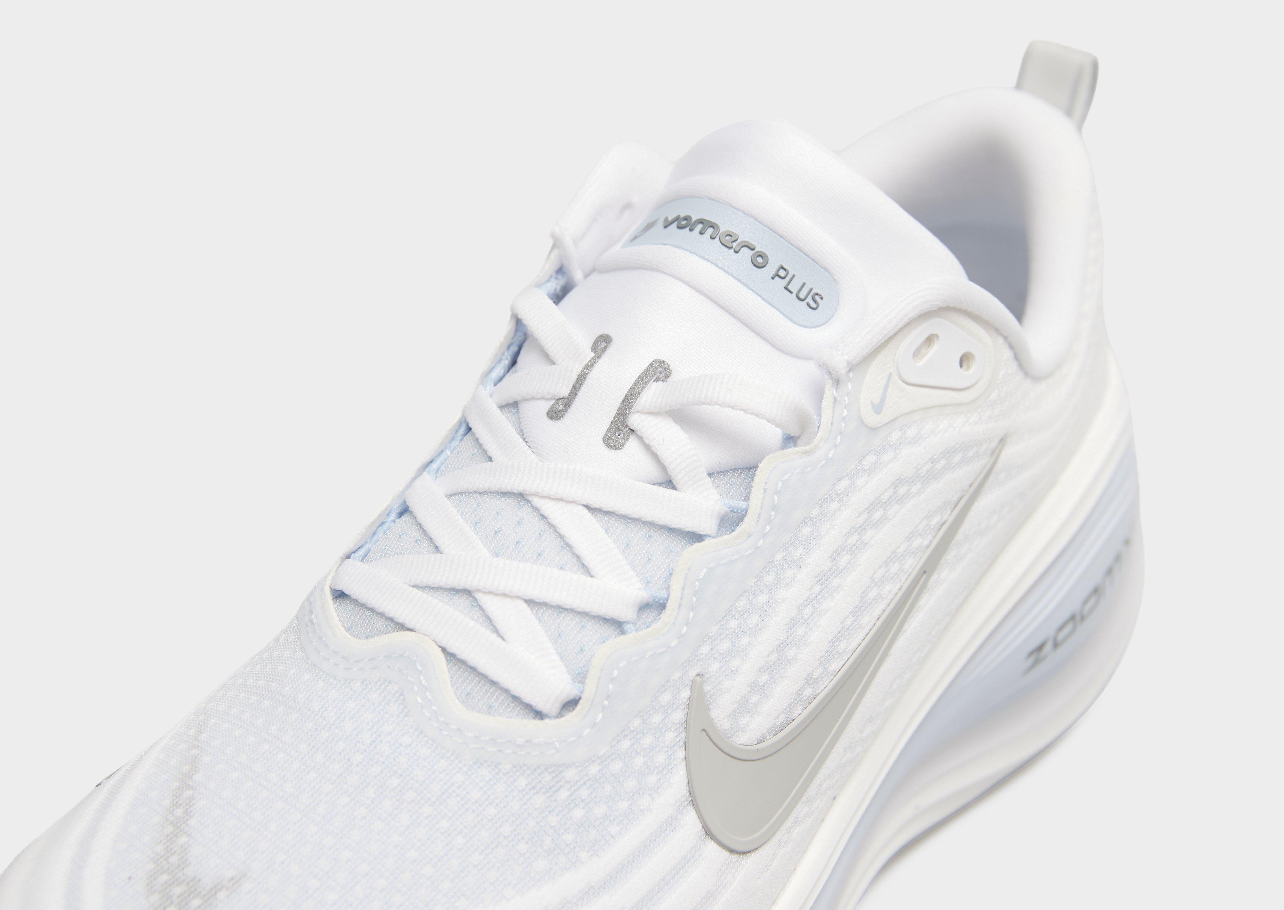 Nike Vomero Plus