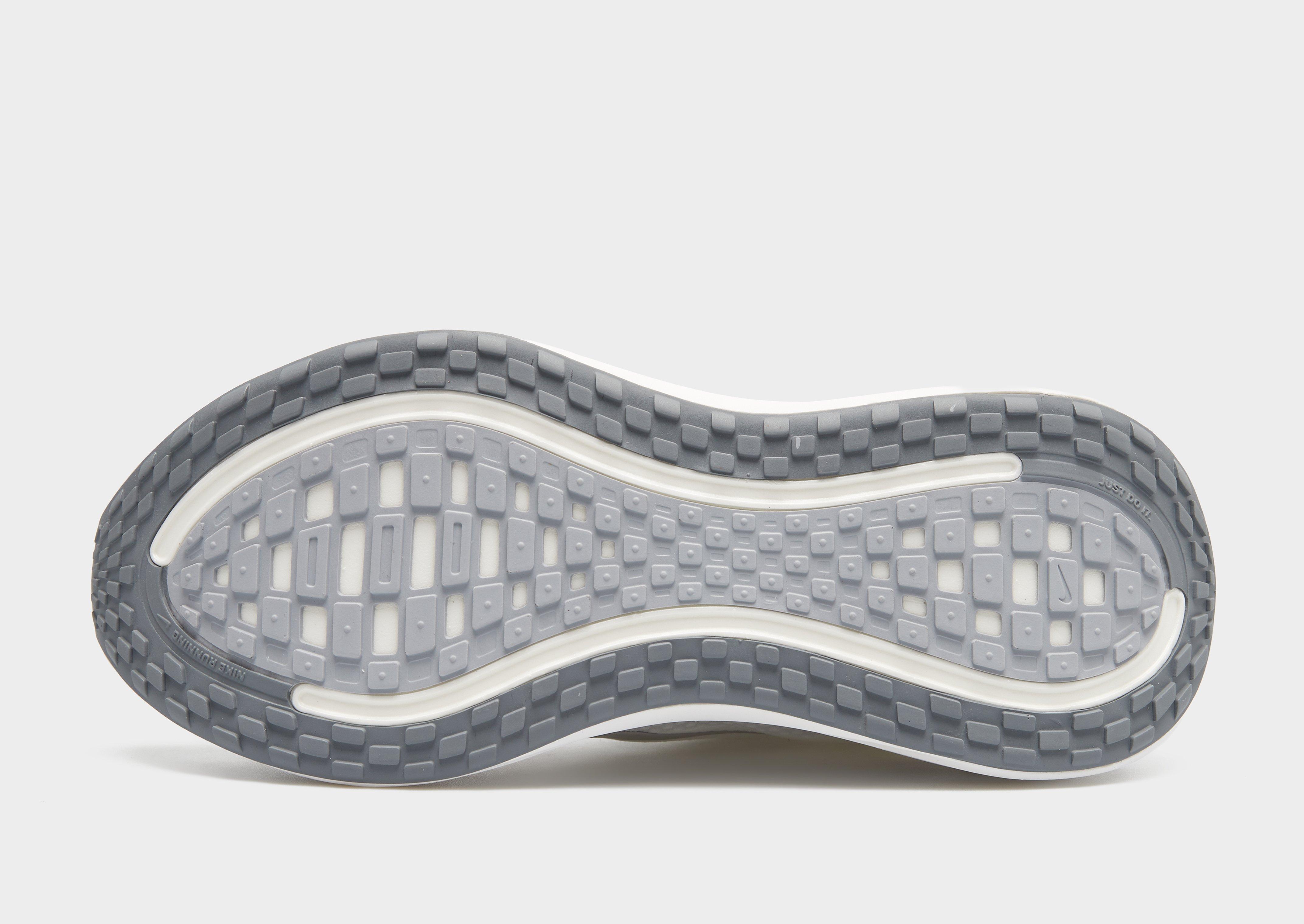 Nike Vomero Plus
