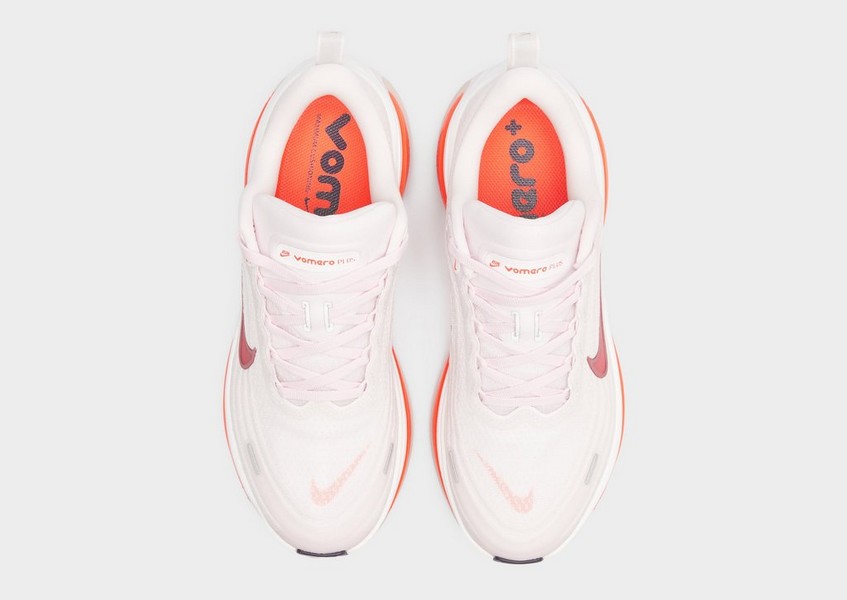 Nike Vomero Plus