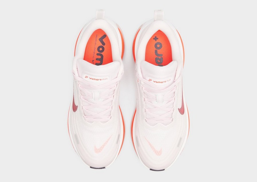 NIKE VOMERO PLUS Sneakers Femei Roz HV8154-608 • JD Sports Romania ✪