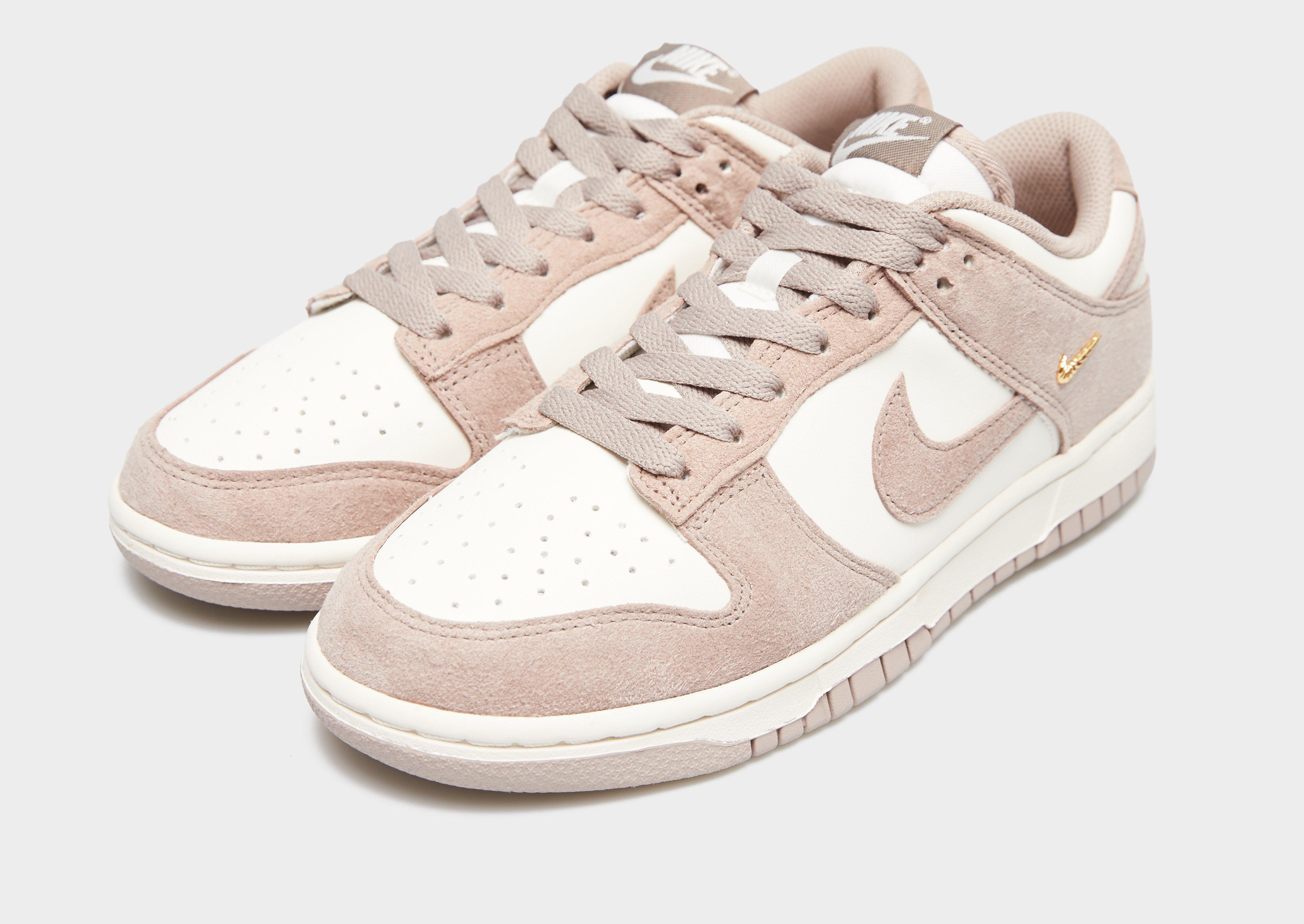 Buty sneakersy damskie NIKE W DUNK LOW NC IB4417-105 Beżowy
