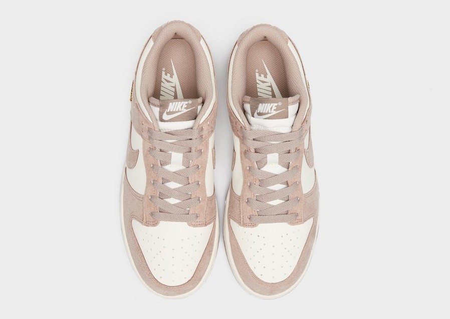 Adidași de damă NIKE W DUNK LOW NC IB4417-105 Bej
