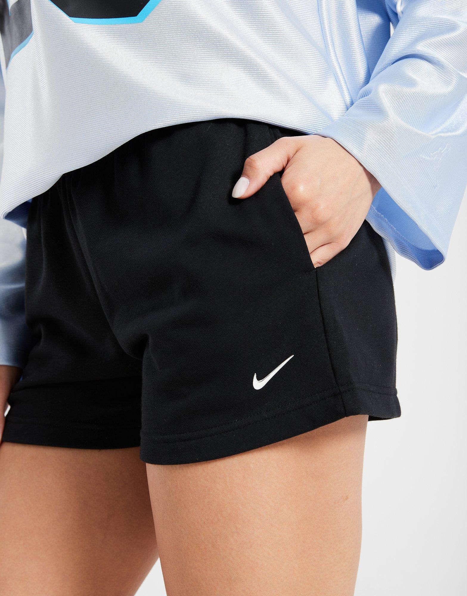 Дамски шорти NIKE ШОРТИ W NSW CHLL FT 4IN SHORT GLS IB7885-010 Черен