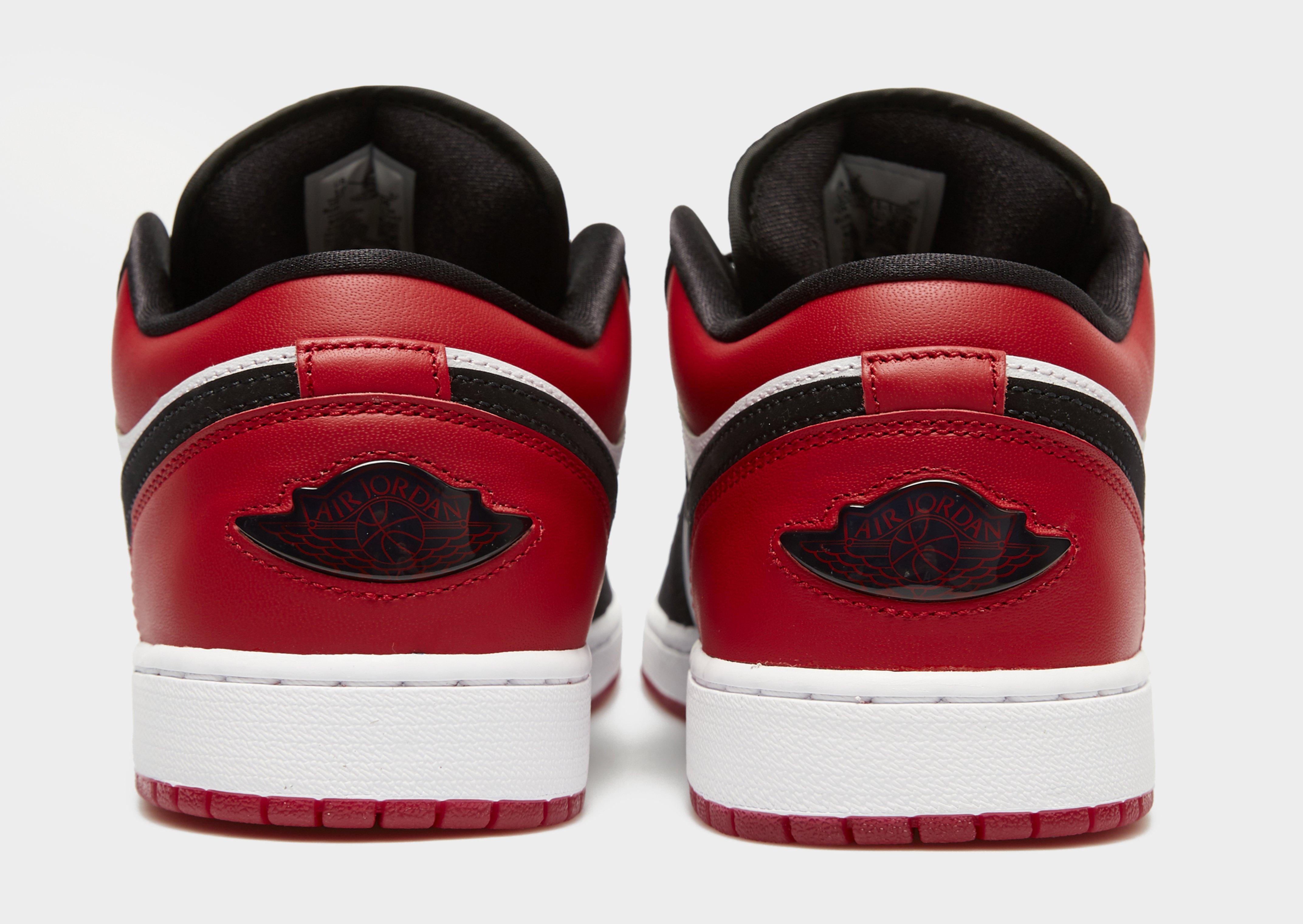 Мъжки маратонки AIR JORDAN 1 LOW SE  IB8971-106 Бял