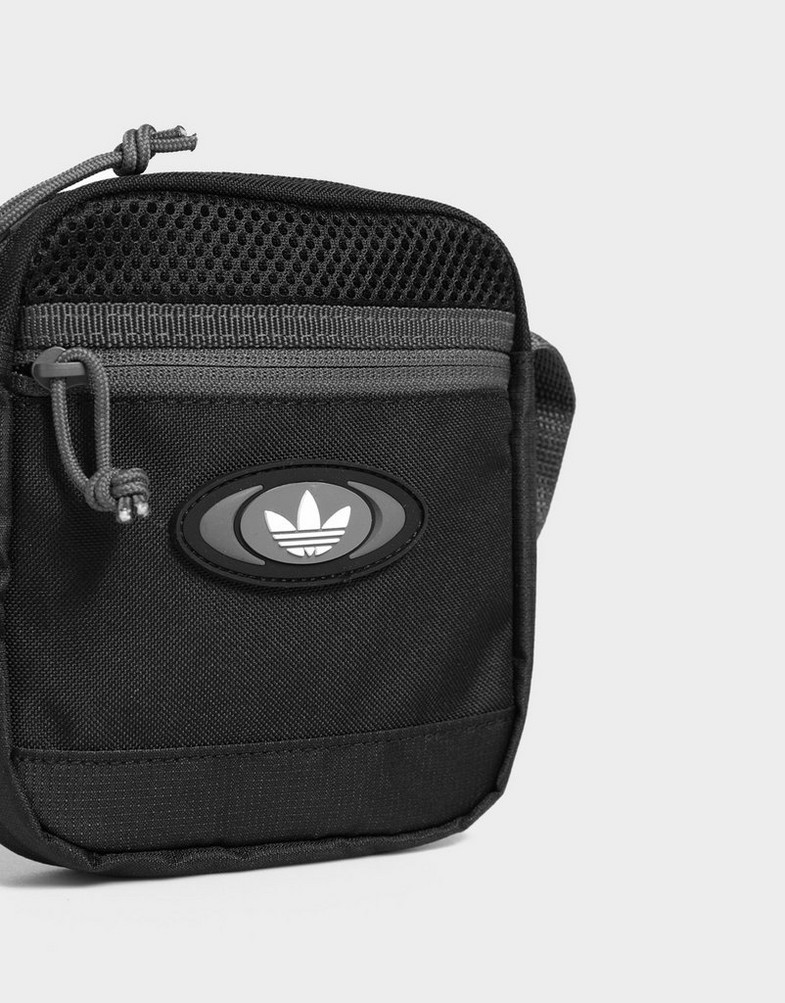 Чоловічі сумки та сумочки ADIDAS СУМКА REKIVE FEST BAG IB9202 Чорний