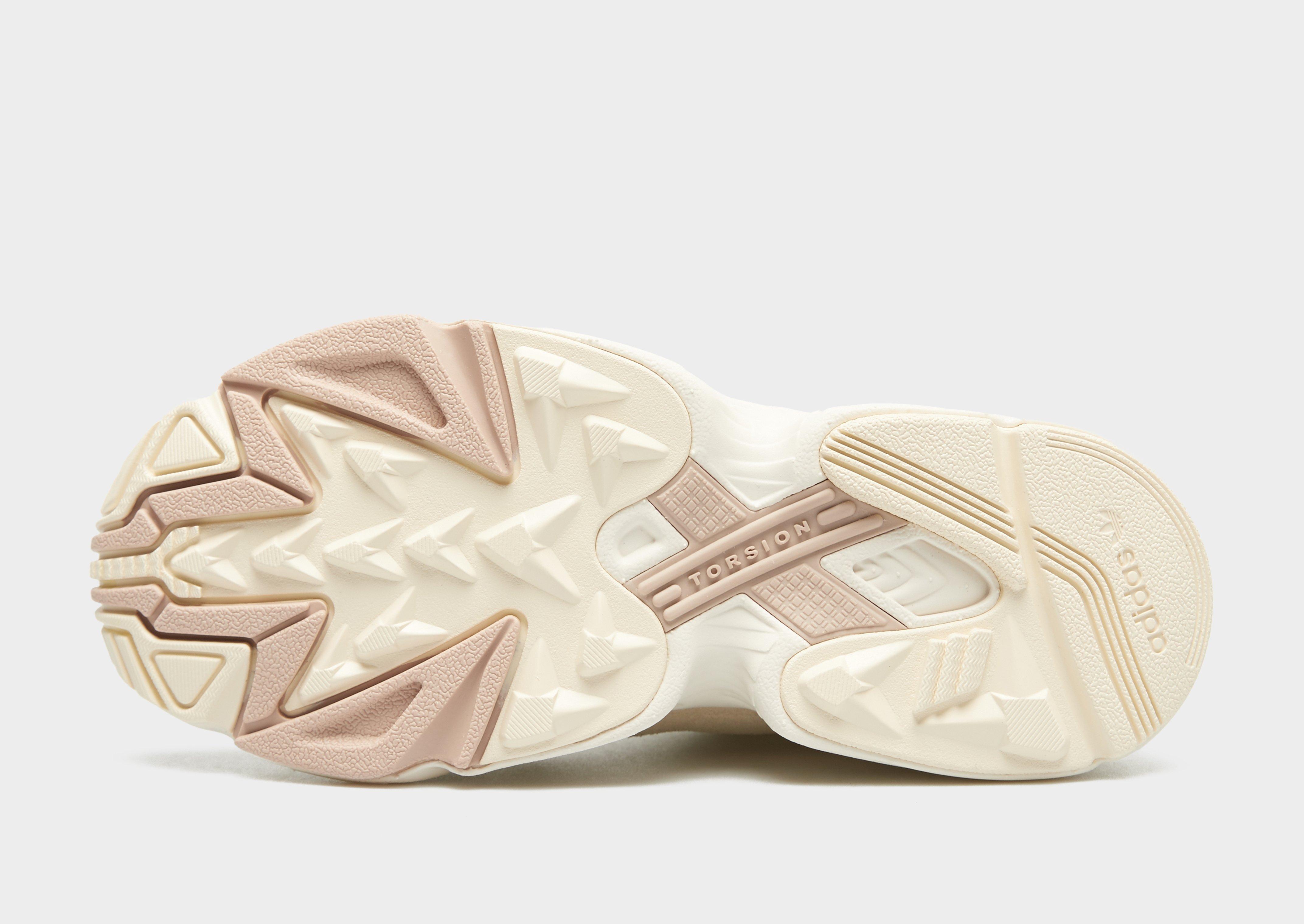 Дамски обувки ADIDAS FALCON W  ID8734 Златист