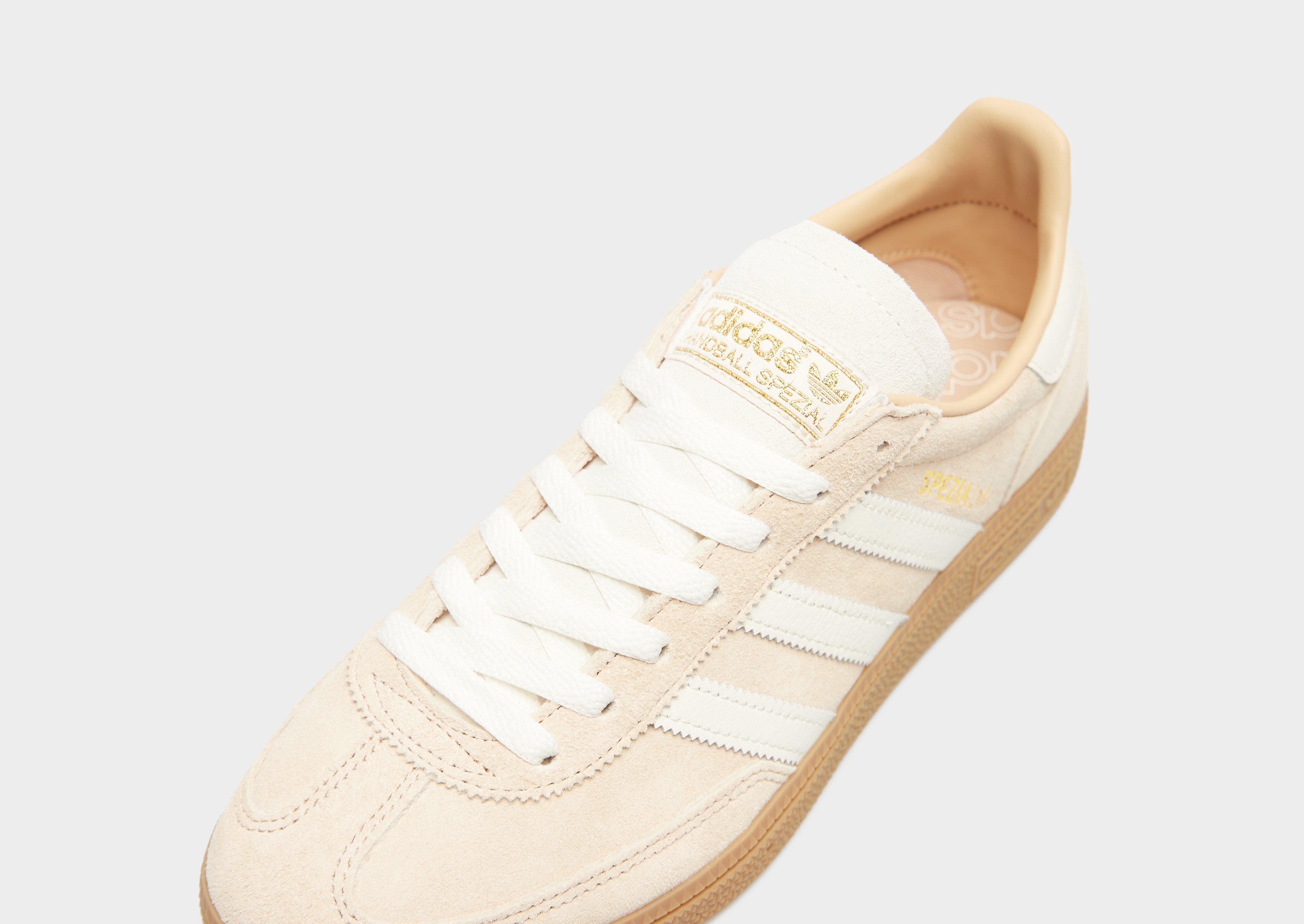 Чоловічі кросівки ADIDAS HANDBALL SPEZIAL ID8779 Бежевий