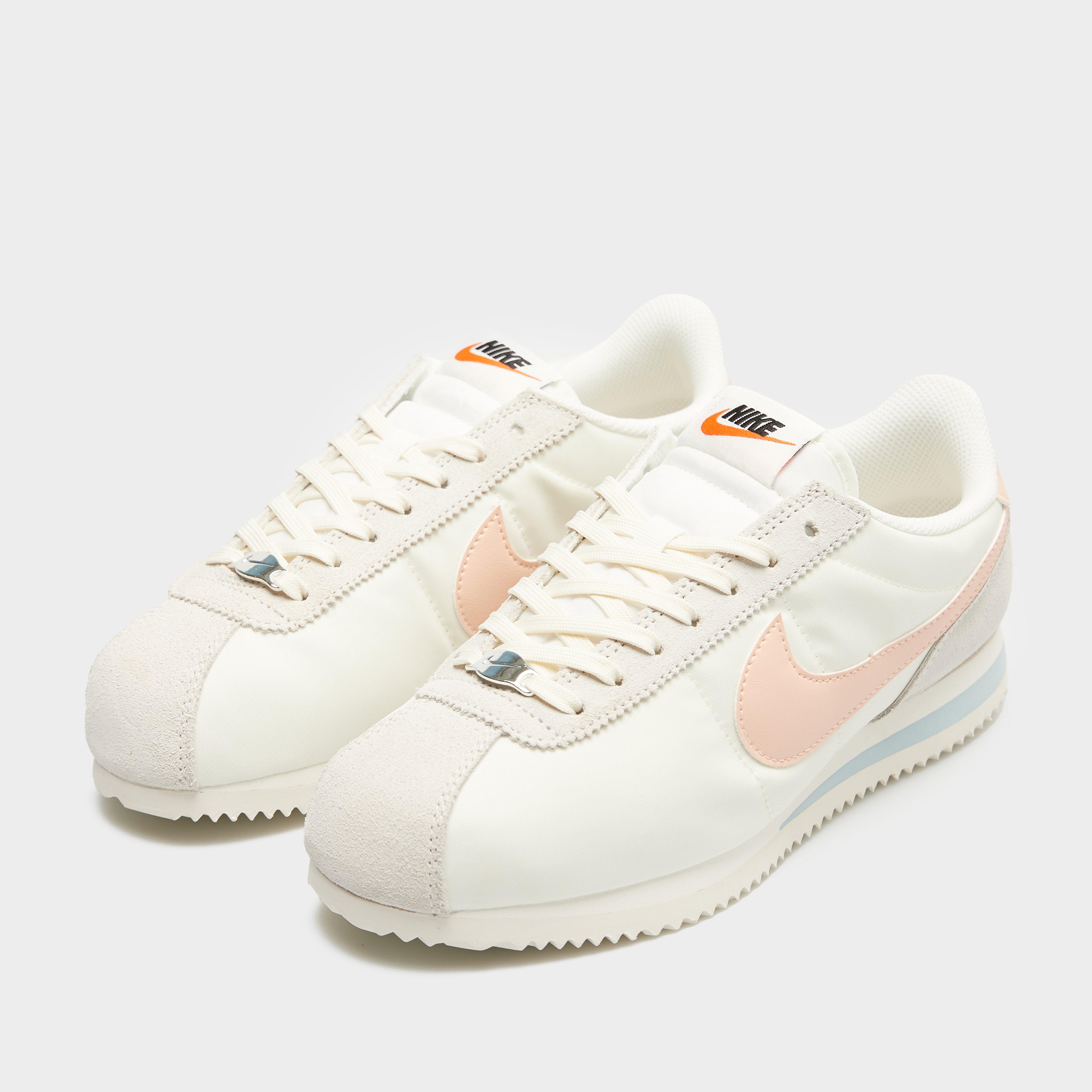 Kedai moterims W NIKE CORTEZ SE