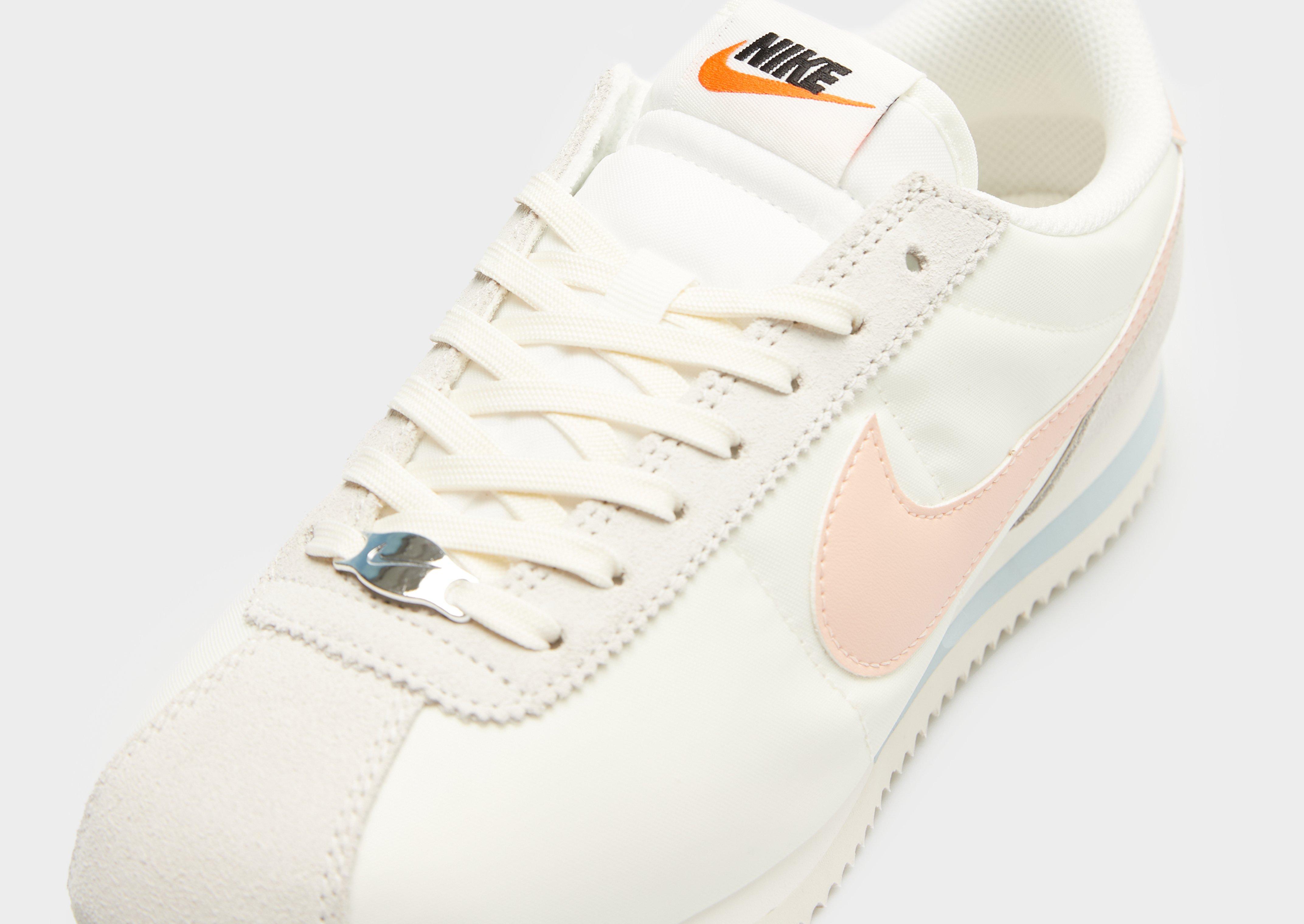 Ženske tenisice W NIKE CORTEZ SE IF1764-100 Krem