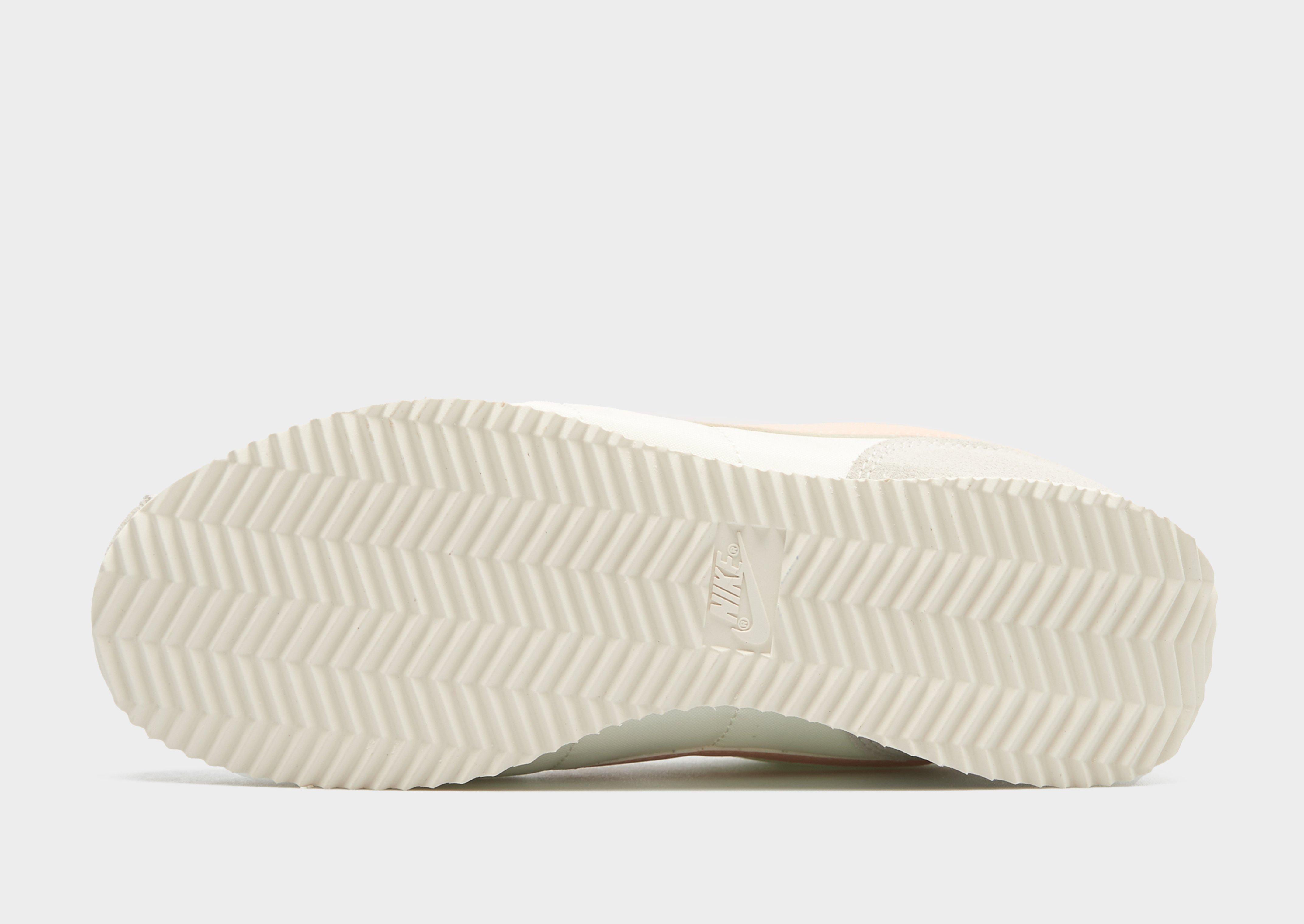 Ženske tenisice W NIKE CORTEZ SE IF1764-100 Krem