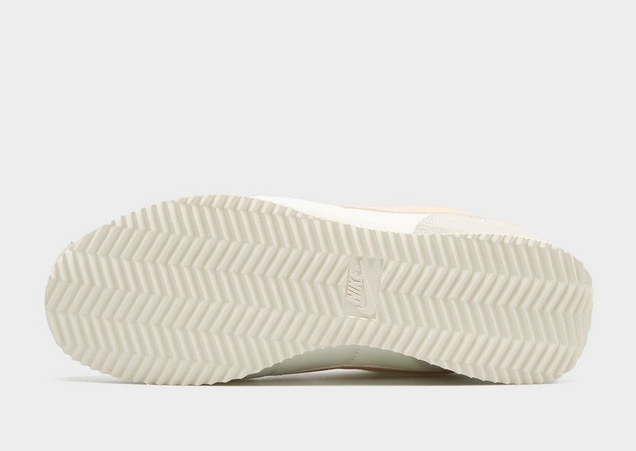 Adidași de damă W NIKE CORTEZ SE IF1764-100 Crem