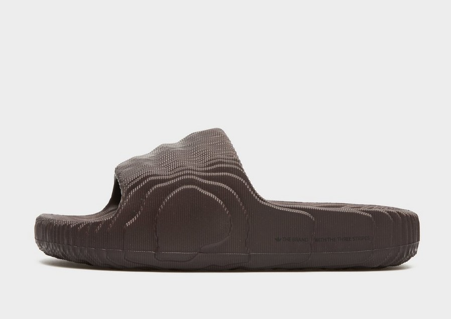 Női papucsok és flip-flopok ADIDAS ADILETTE 22 W