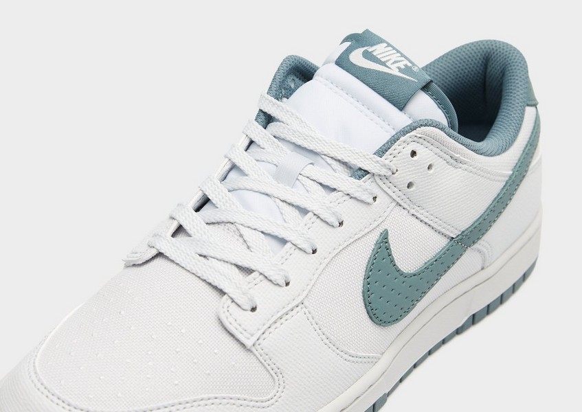 Nike Dunk Low Retro