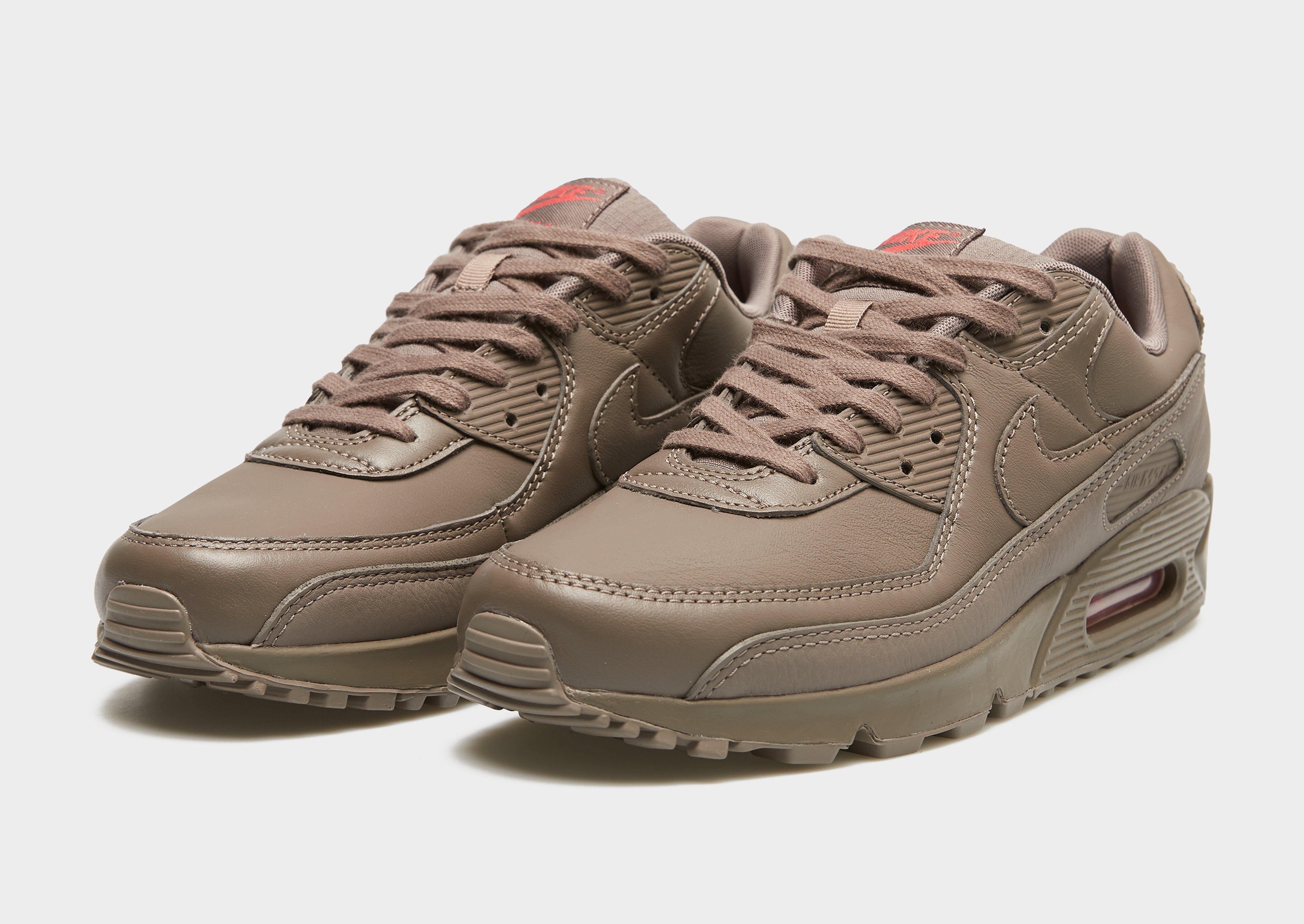Adidași pentru bărbați NIKE AIR MAX 90 IH2063-201 Maro
