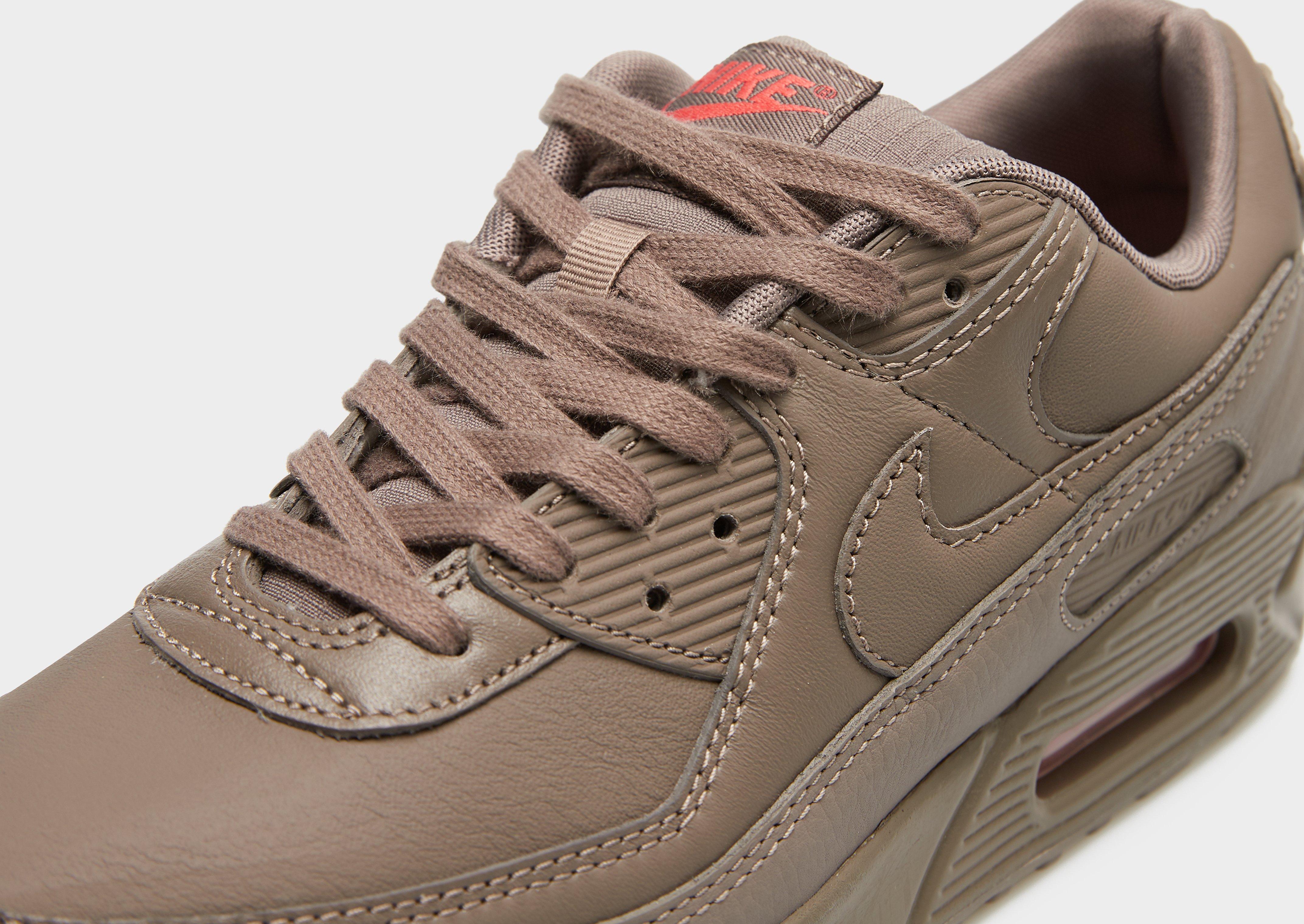 Adidași pentru bărbați NIKE AIR MAX 90 IH2063-201 Maro