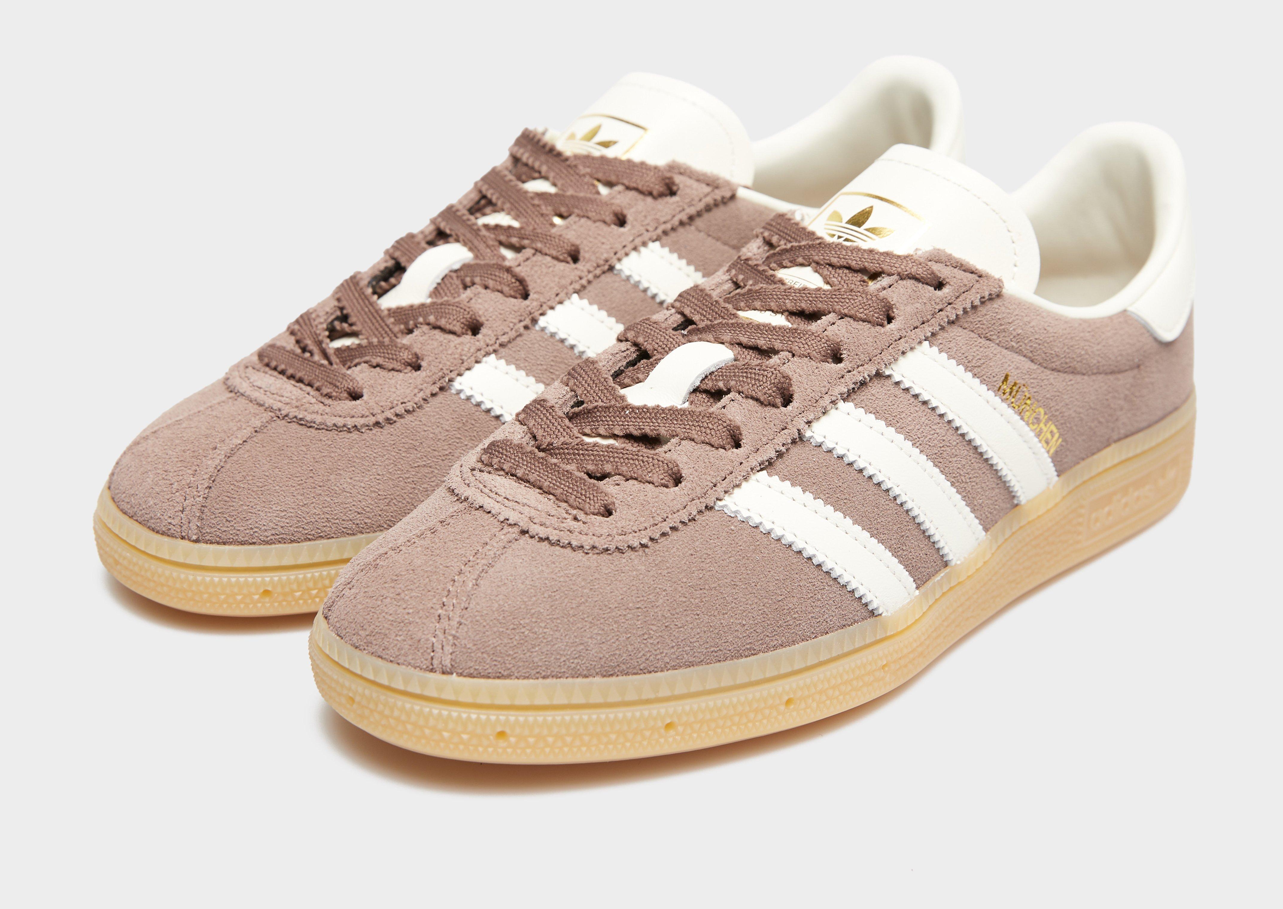 Buty sneakersy damskie ADIDAS MUENCHEN W IH4208 Brązowy