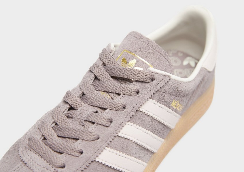 adidas Muenchen W