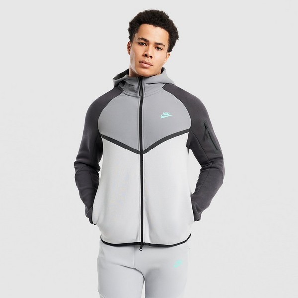 NIKE PULÓVER CIPZÁRAS KAPUCNIS TECH